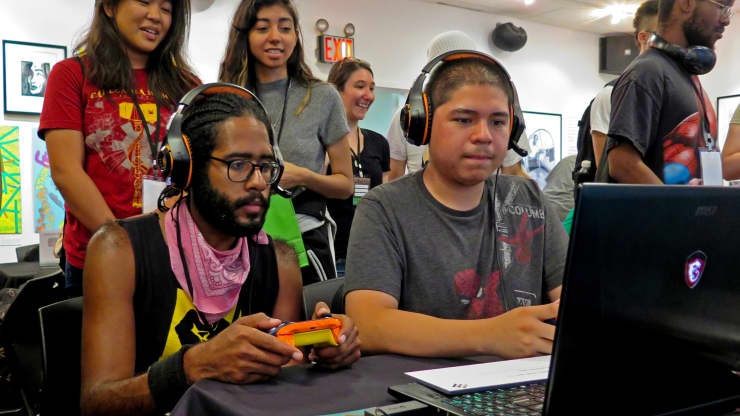 Tai game lau, nhieu nguoi khong biet PC cua minh bi thanh may dao coin hinh anh