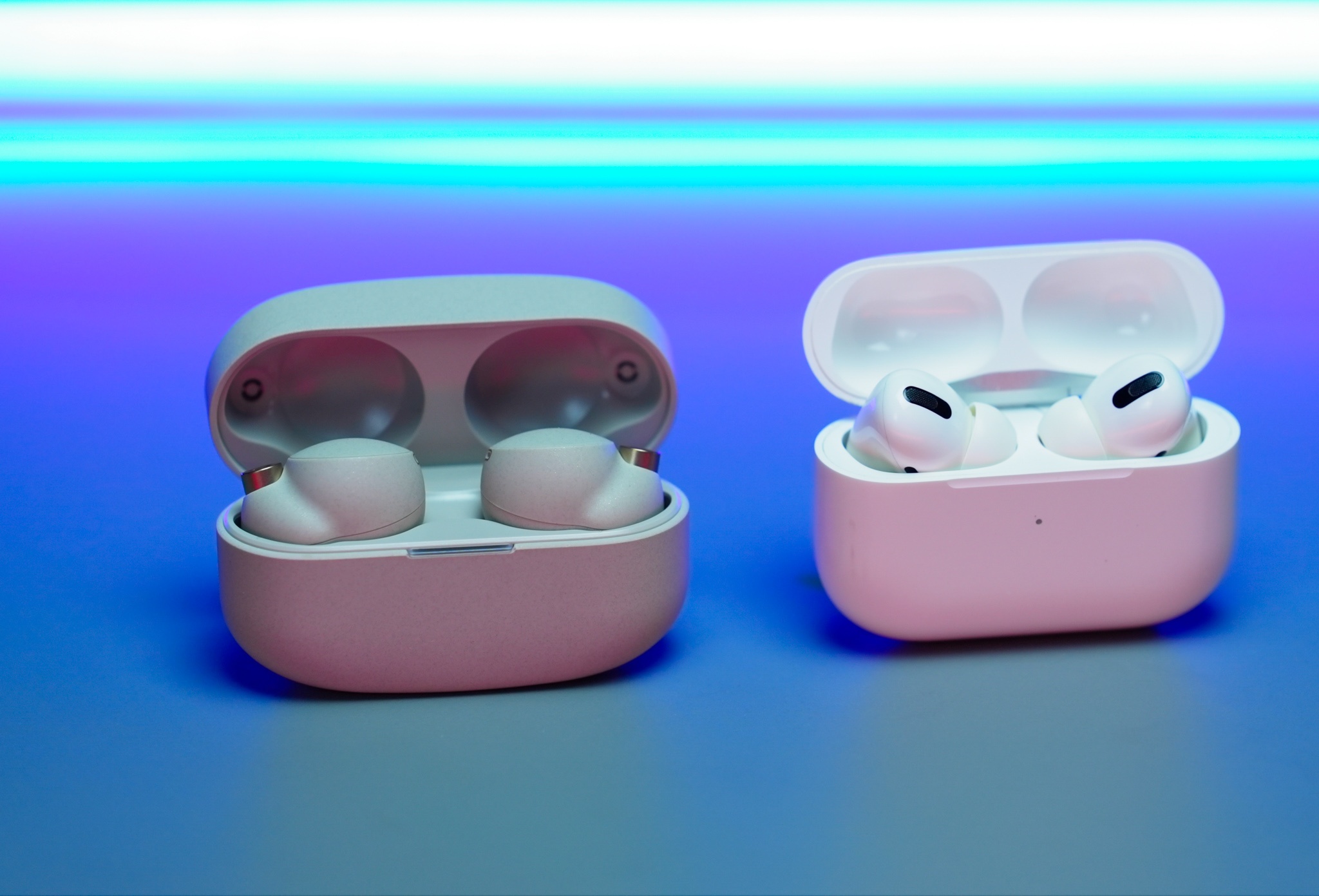so sanh sony wf-1000xm4 va airpods pro anh 7