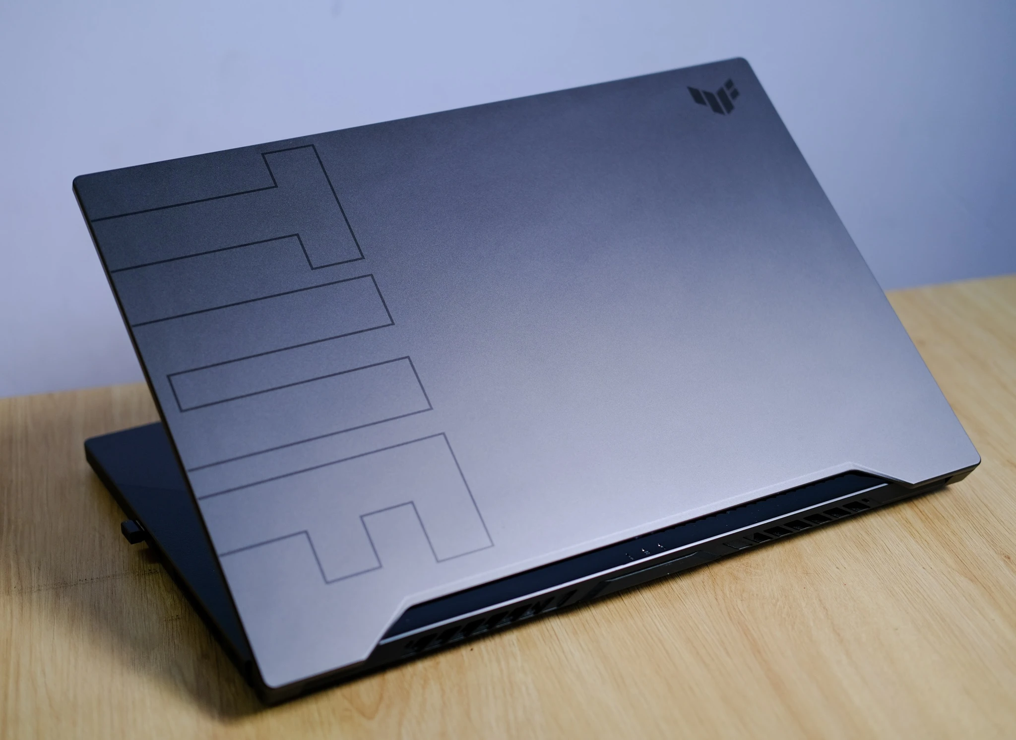 So sanh MSI Pulse GL66 va Asus TUF Dash F15 anh 1