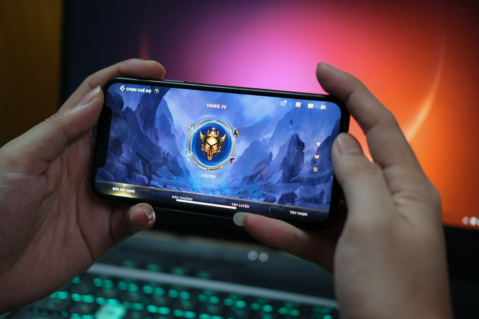 5 cach de choi game tren iPhone tot hon hinh anh