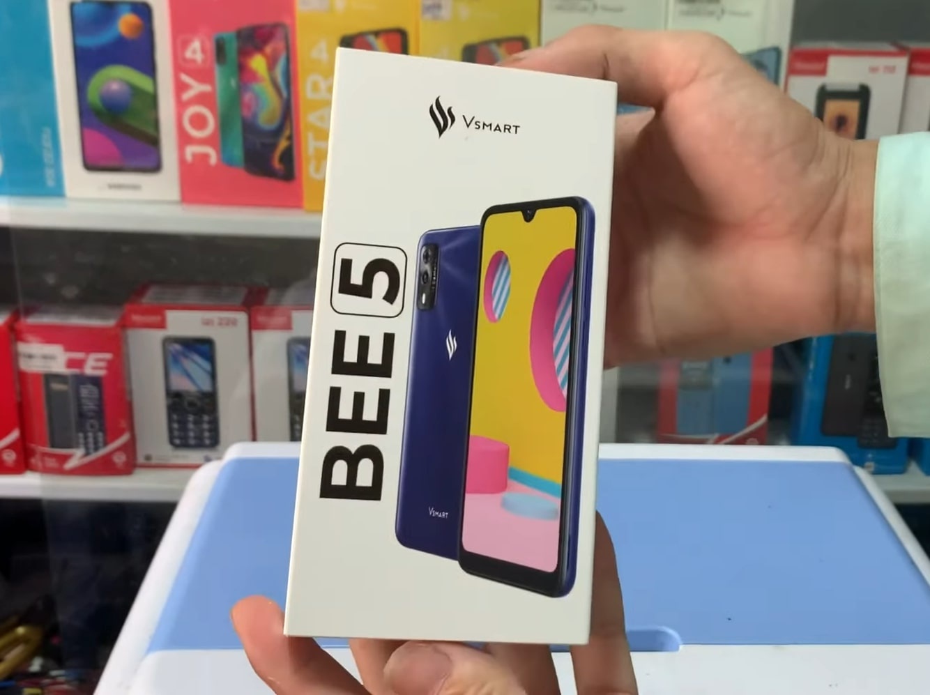 Chiec dien thoai cuoi cung cua Vsmart hinh anh