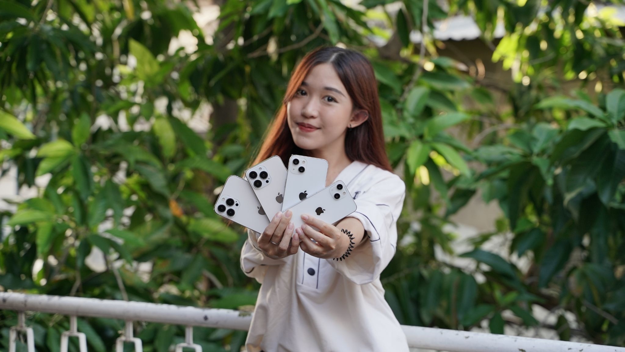 Mo hinh iPhone 13 co mat tai Viet Nam anh 11