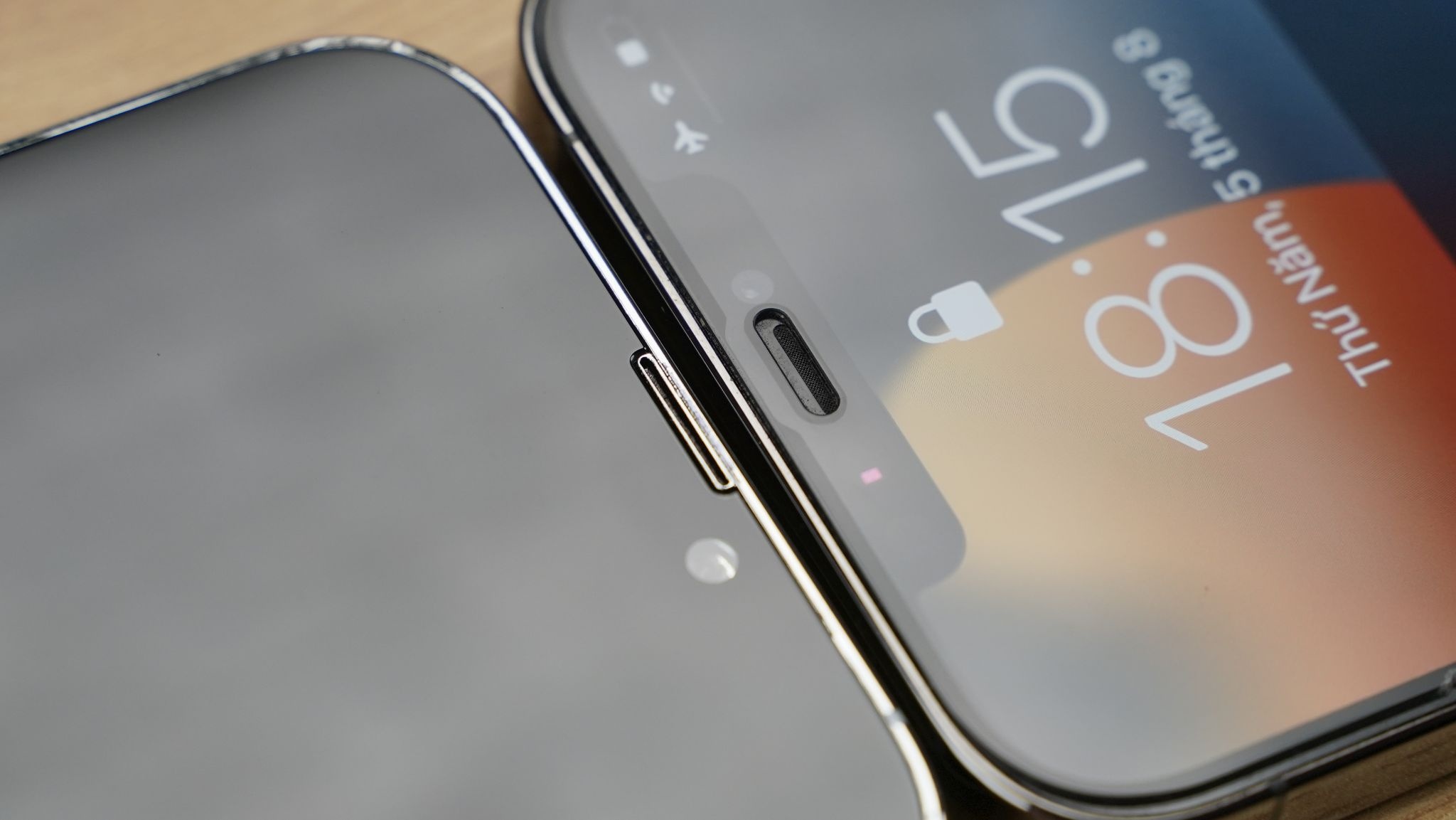 Mo hinh iPhone 13 co mat tai Viet Nam anh 8