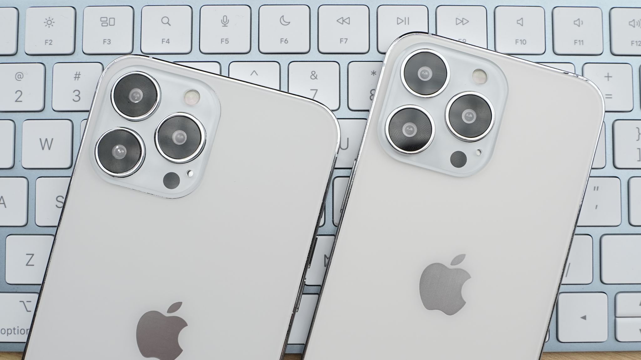 Mo hinh iPhone 13 co mat tai Viet Nam anh 5