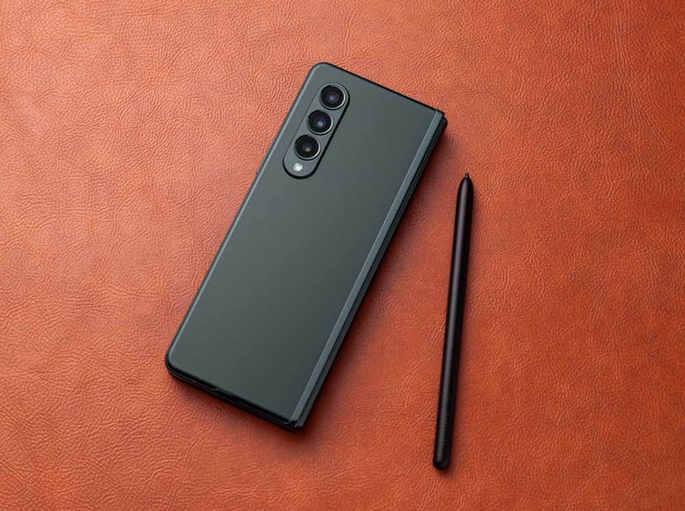 Thi truong vang bong Galaxy Z Fold3 xach tay hinh anh