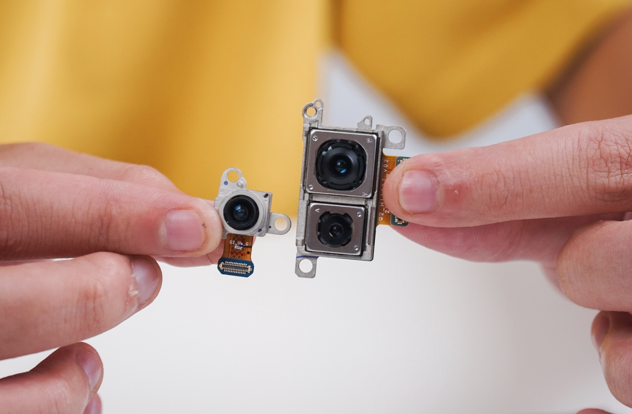 linh kien ben trong z fold3 anh 7