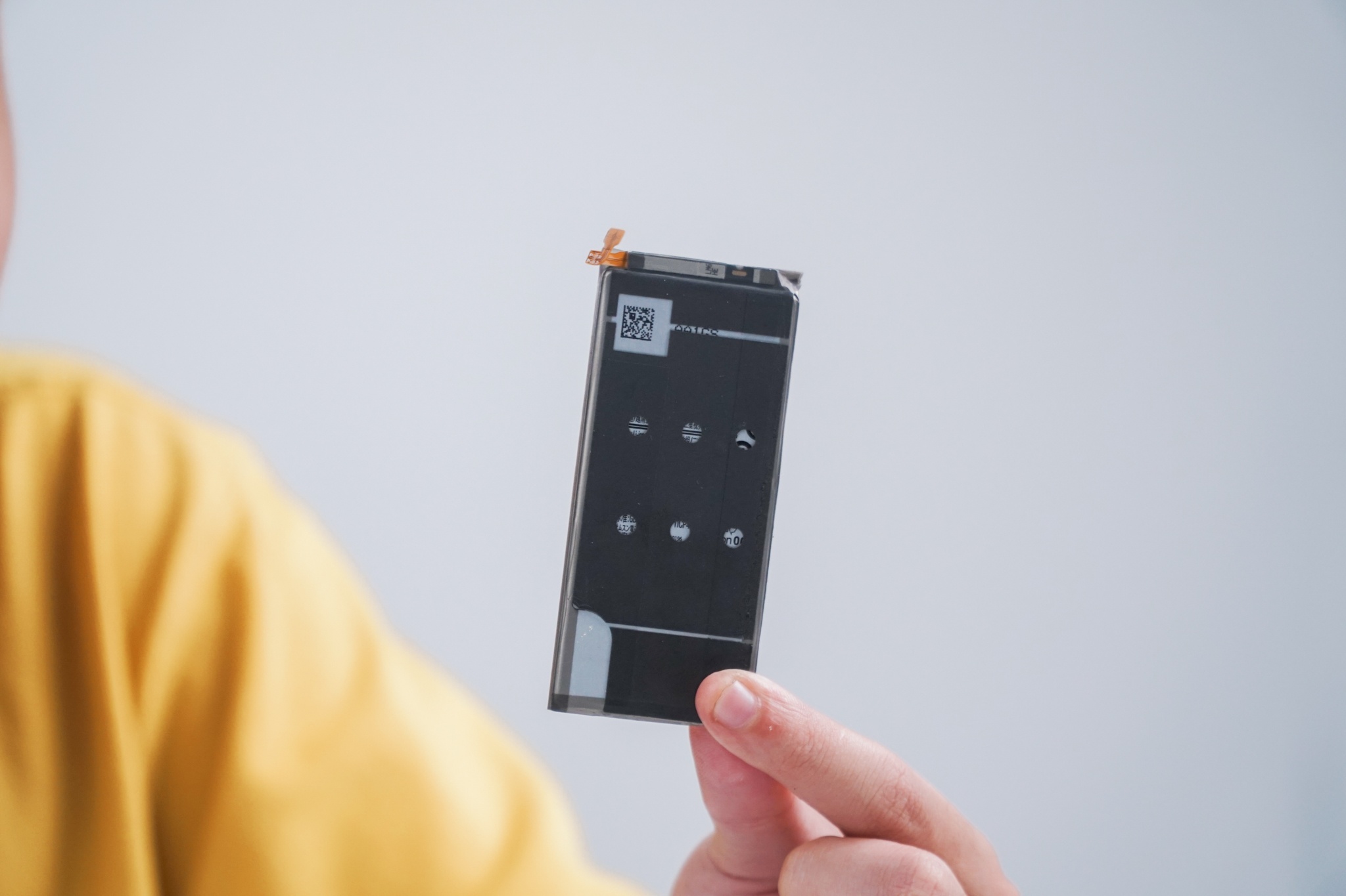 linh kien ben trong z fold3 anh 12