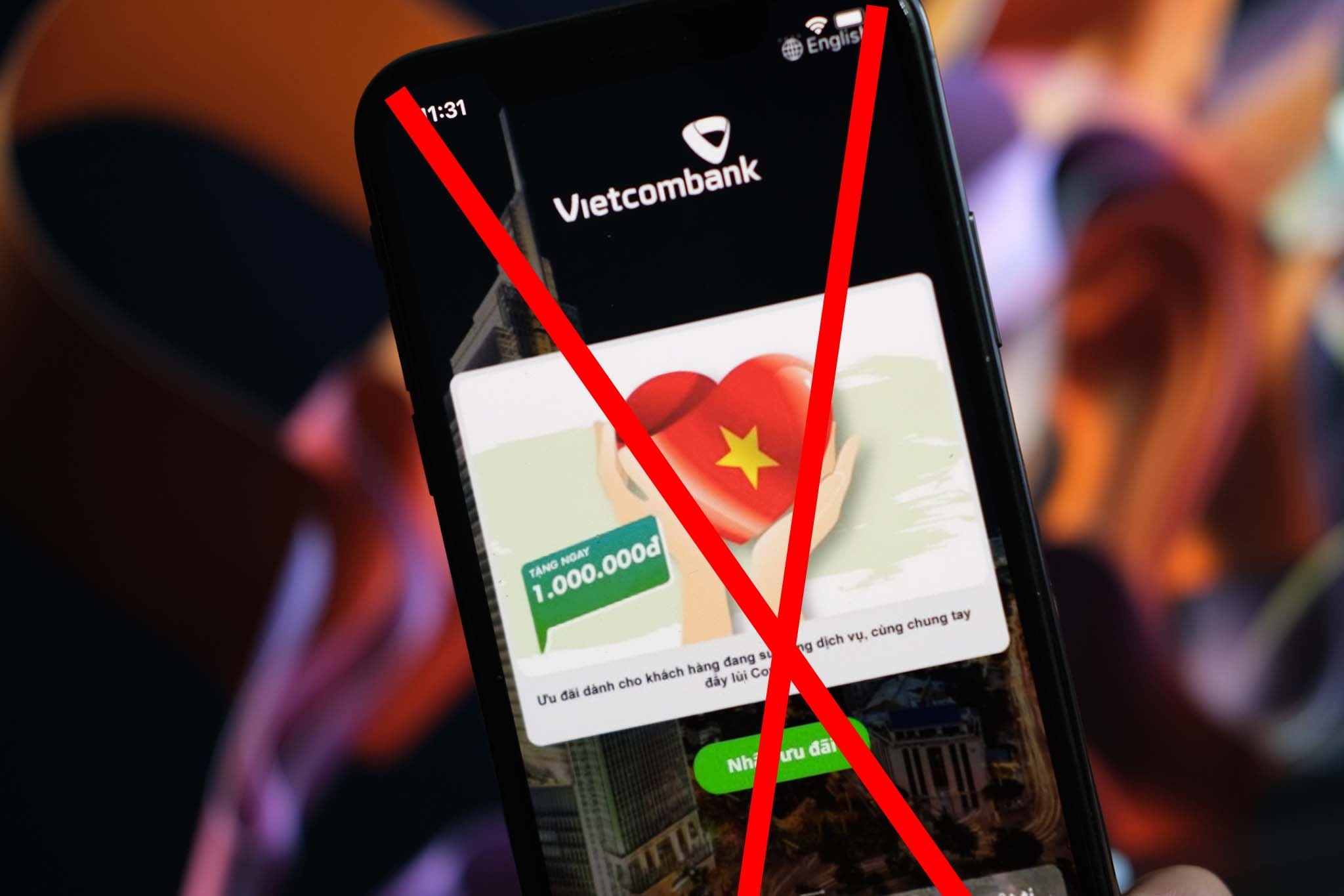 Ngan hang dong loat canh bao chieu tro lua dao, moi tien mua dich hinh anh