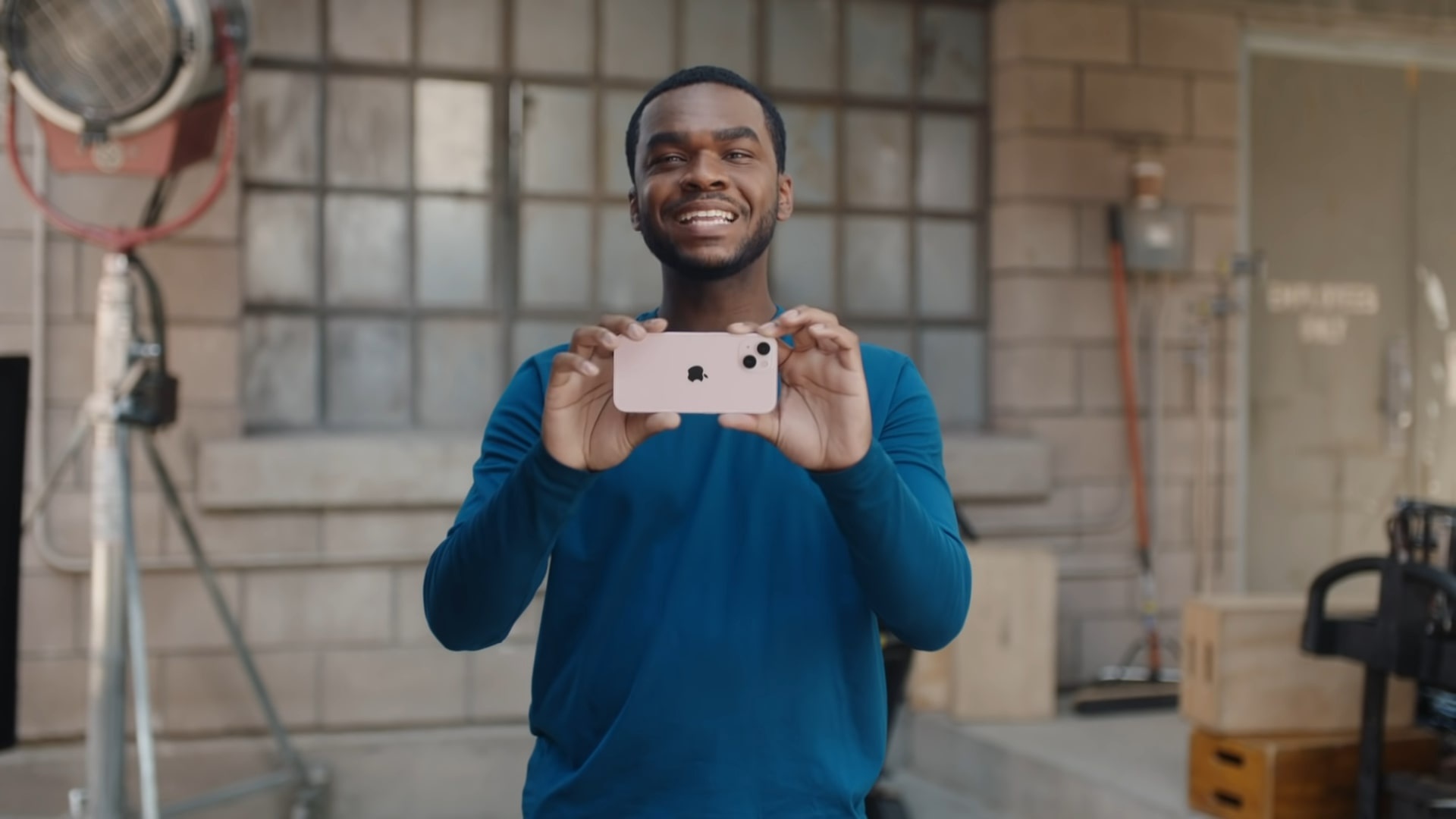 anh thuc te cua iphone 13 anh 4