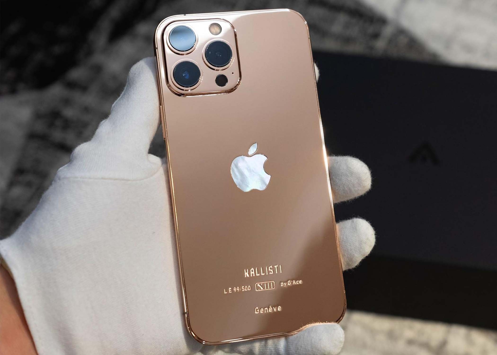 iPhone 13 Pro Max duoc ma vang co gia 130 trieu dong tai Viet Nam hinh anh