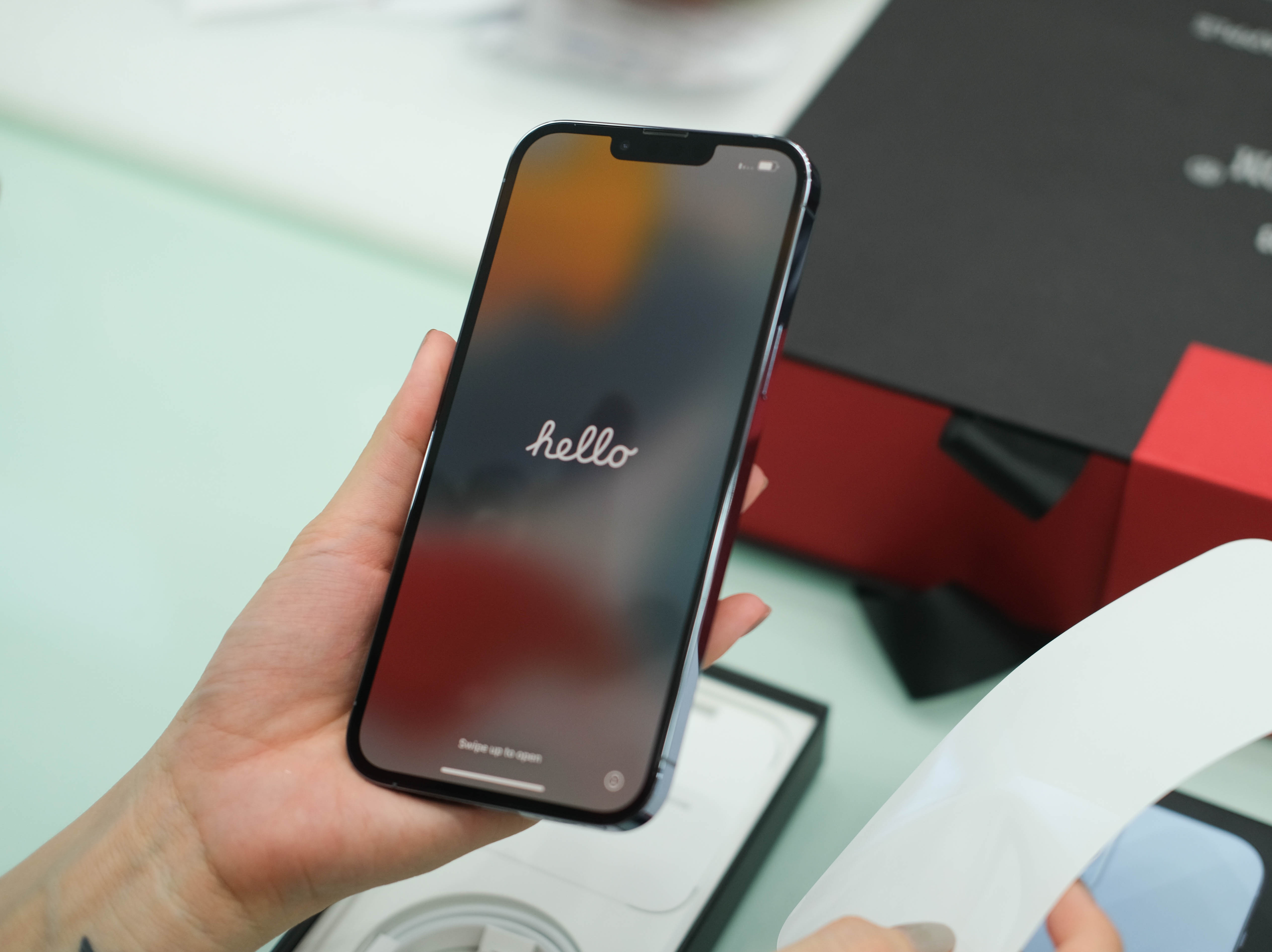 Dai ly mo ban iPhone 13 anh 13