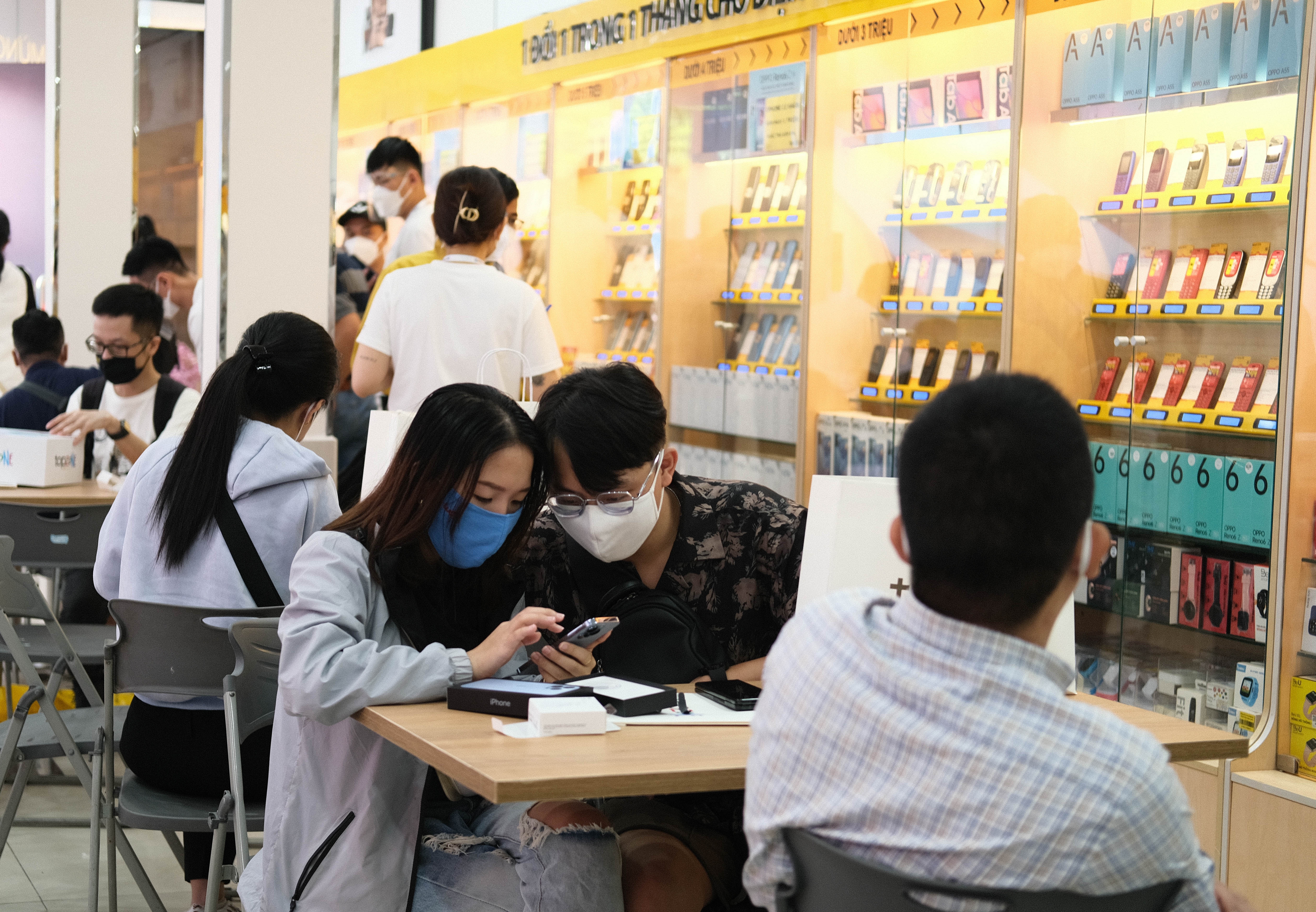 Apple thieu ton trong khach hang Viet Nam anh 4