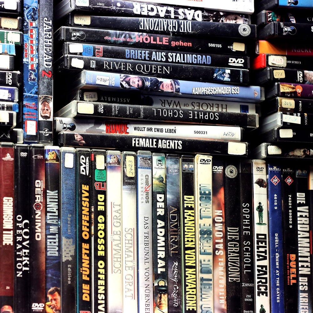 vi sao DVD van ton tai anh 1