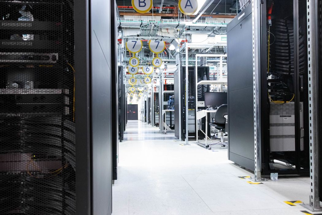 co so nghien cuu bao mat cua Intel anh 2