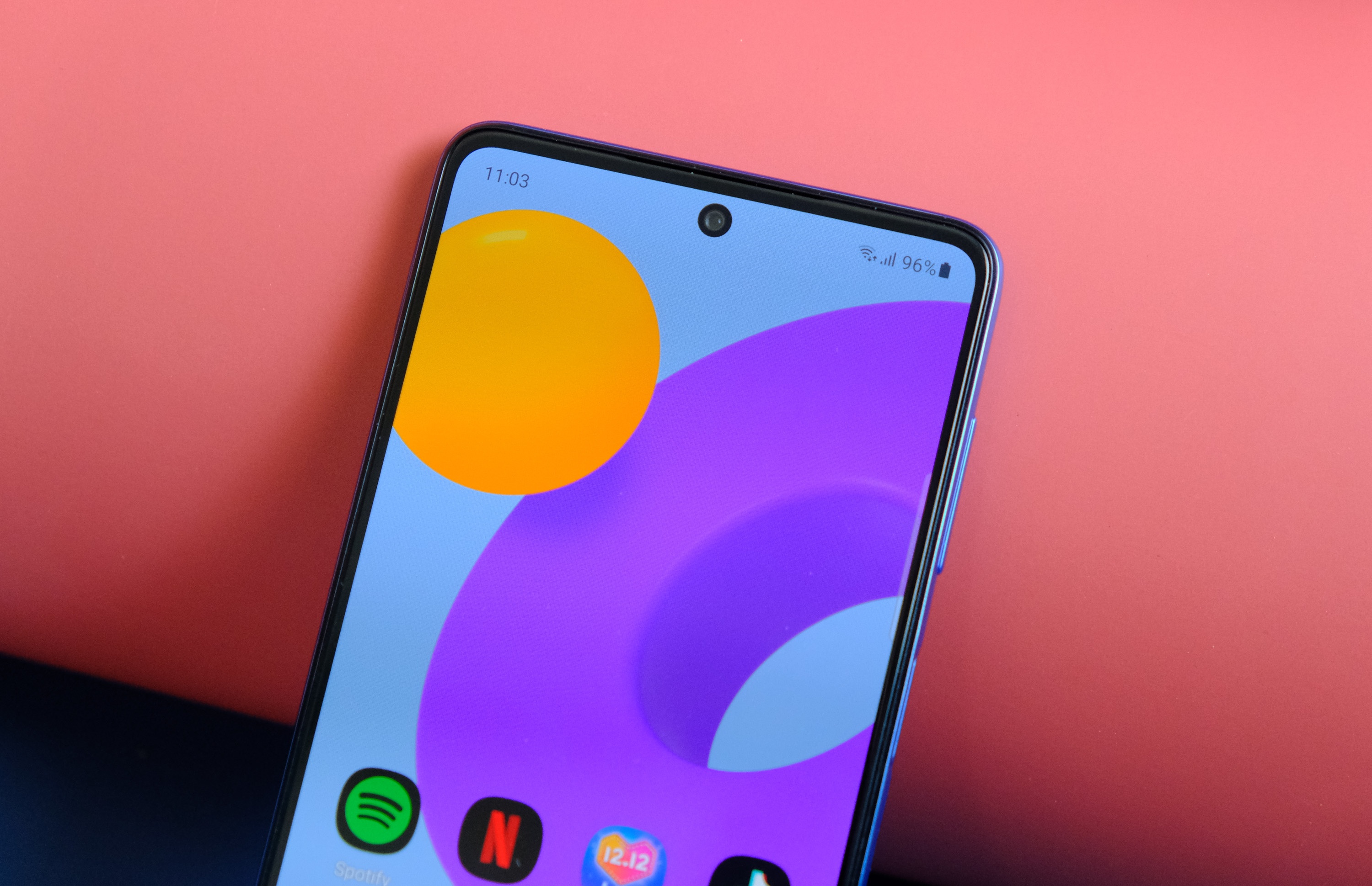 Chi tiet Galaxy M52 5G anh 6