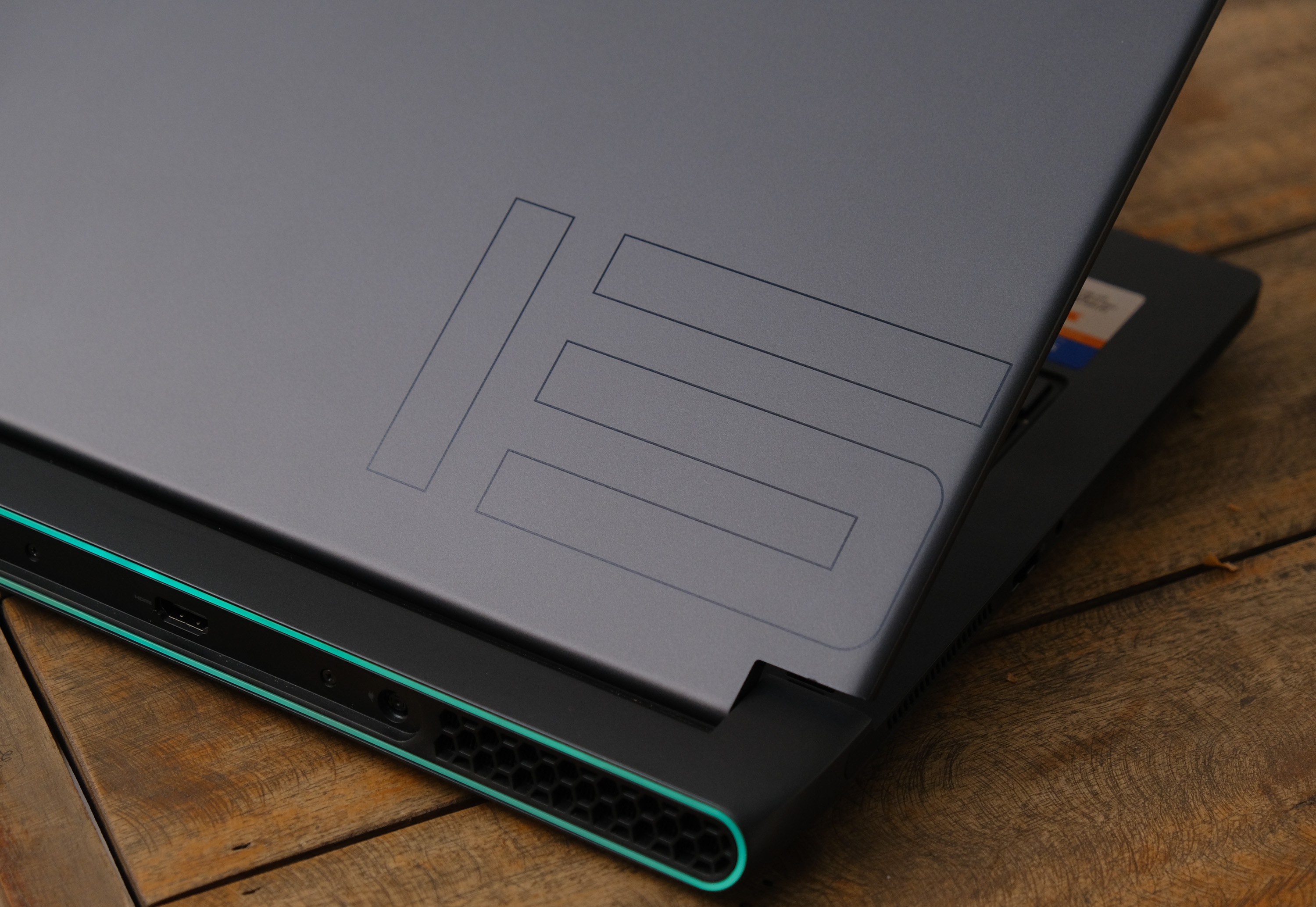 Danh gia Alienware M15 R6 anh 4