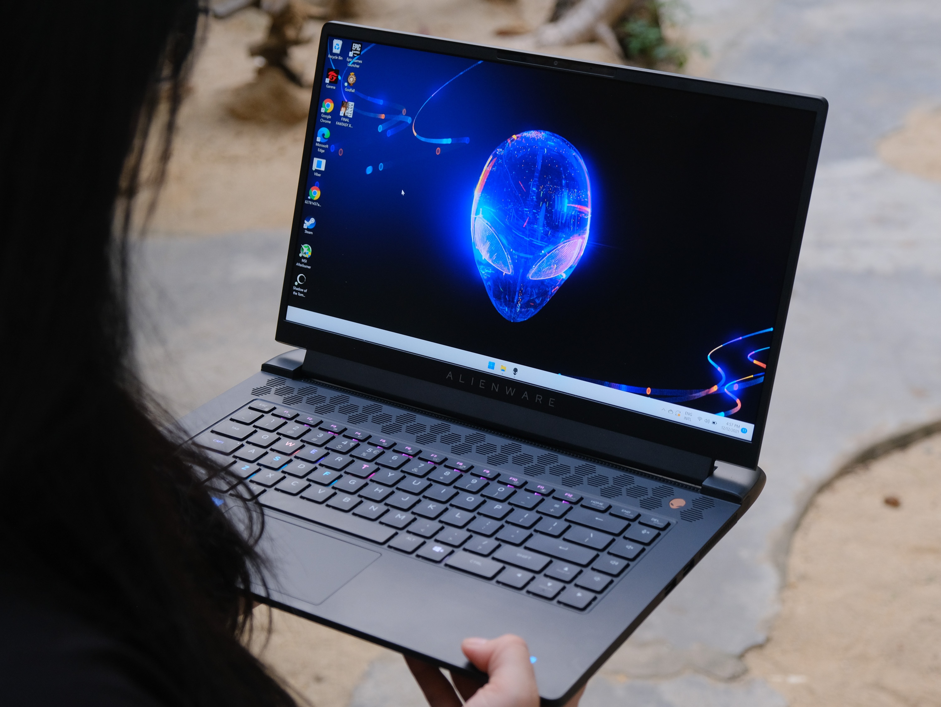 Danh gia Alienware M15 R6 anh 1