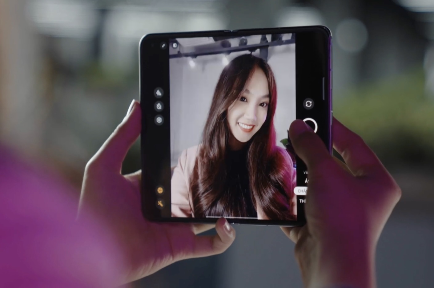 Danh gia nhanh Oppo Find N - smartphone man hinh gap kieu moi hinh anh