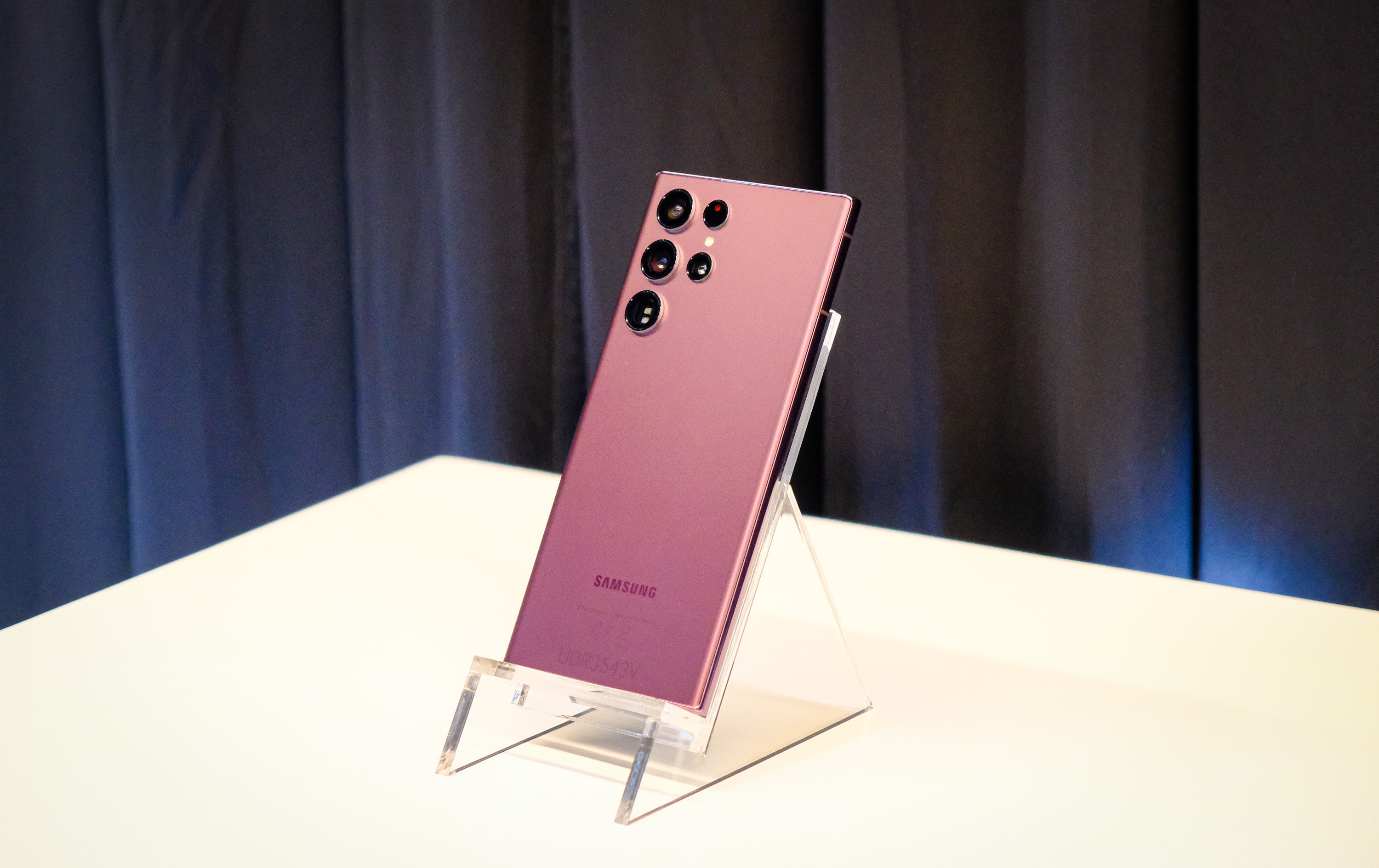 Chi tiet Samsung Galaxy S22 Ultra: ke thua di san Galaxy Note anh 6