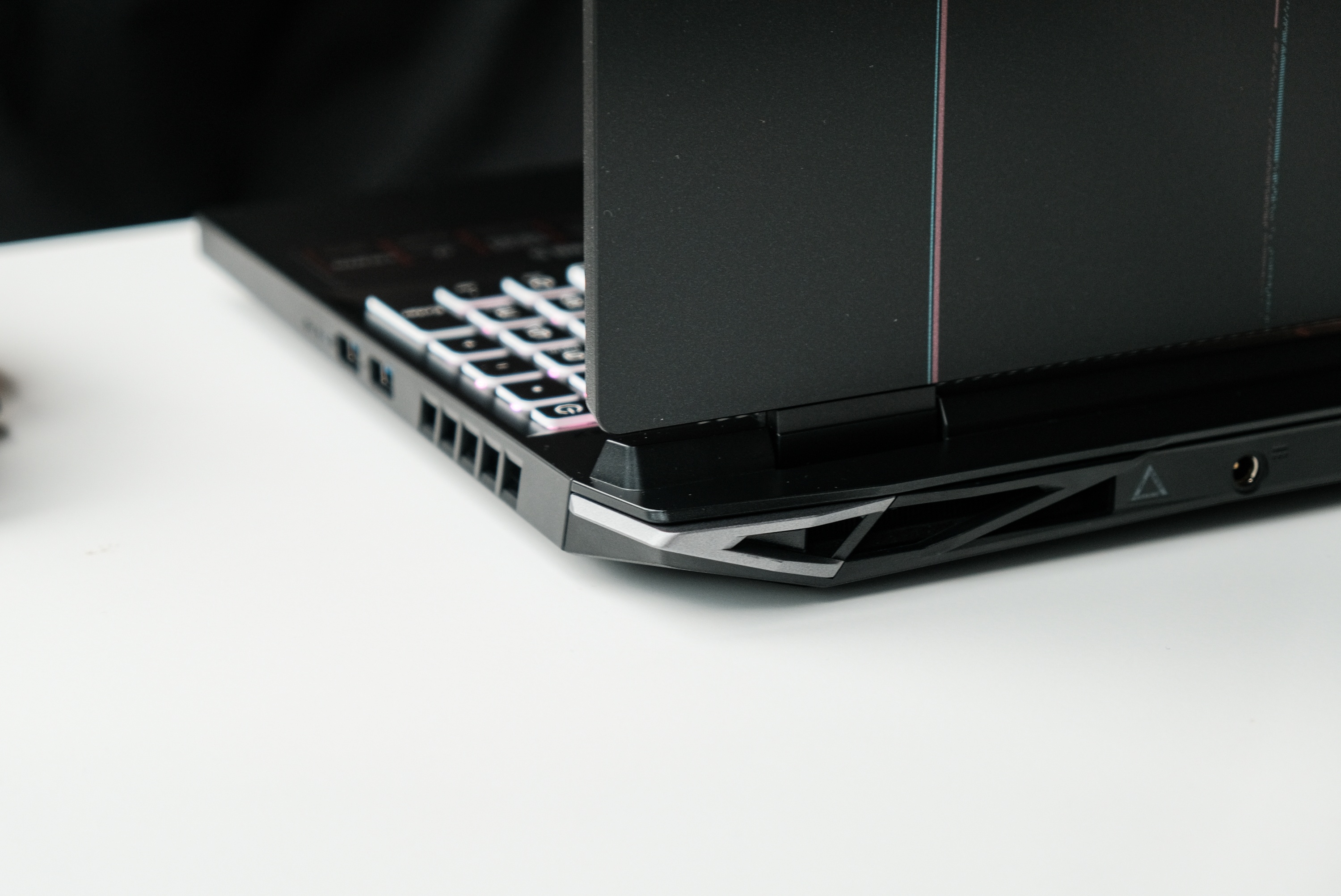 đánh giá acer nitro 5 tiger ảnh 9 danh gia acer nitro 5 tiger anh 9