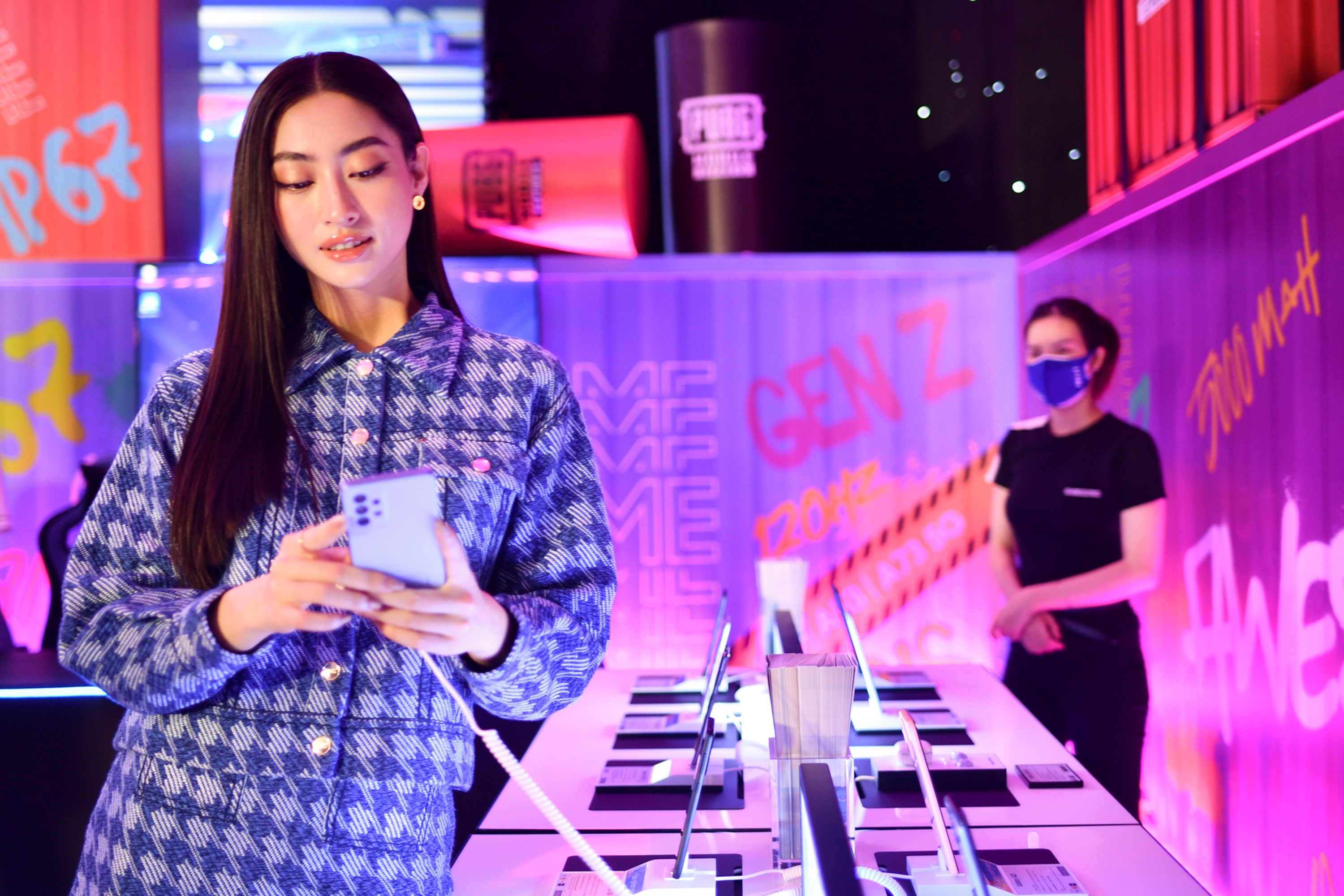 Samsung lap hoc vien game anh 6