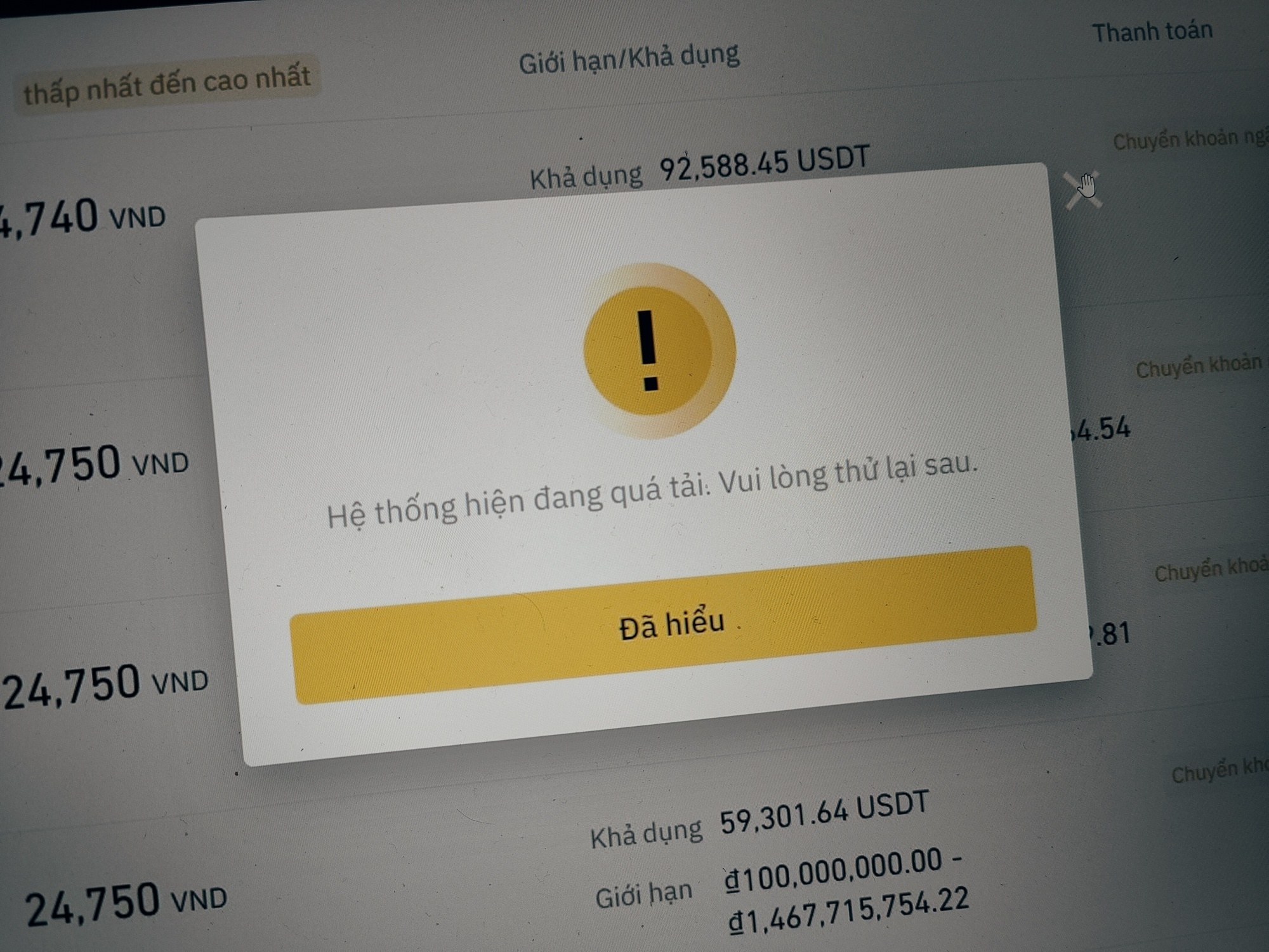 Nha dau tu ban thao khien gia USDT tang vot, Binance qua tai hinh anh