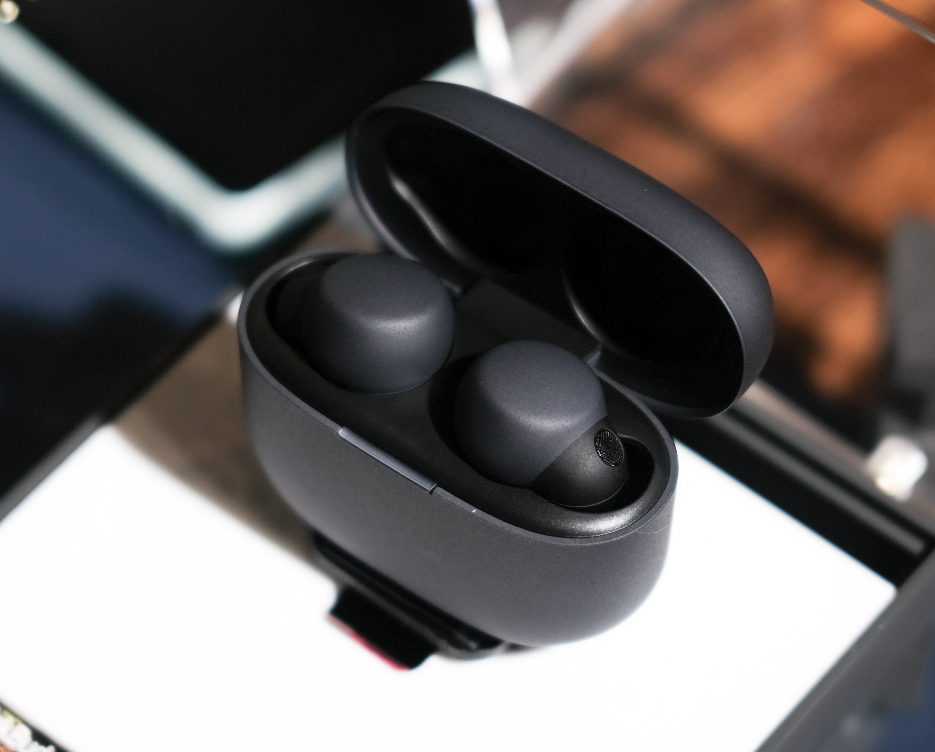 tai nghe chong on cao cap anh 11