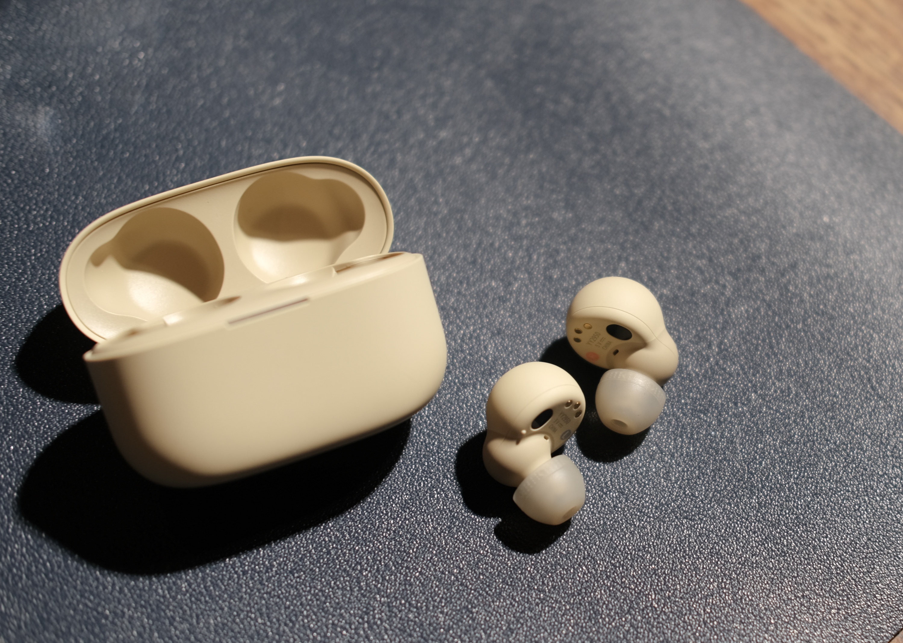 tai nghe chong on cao cap anh 7