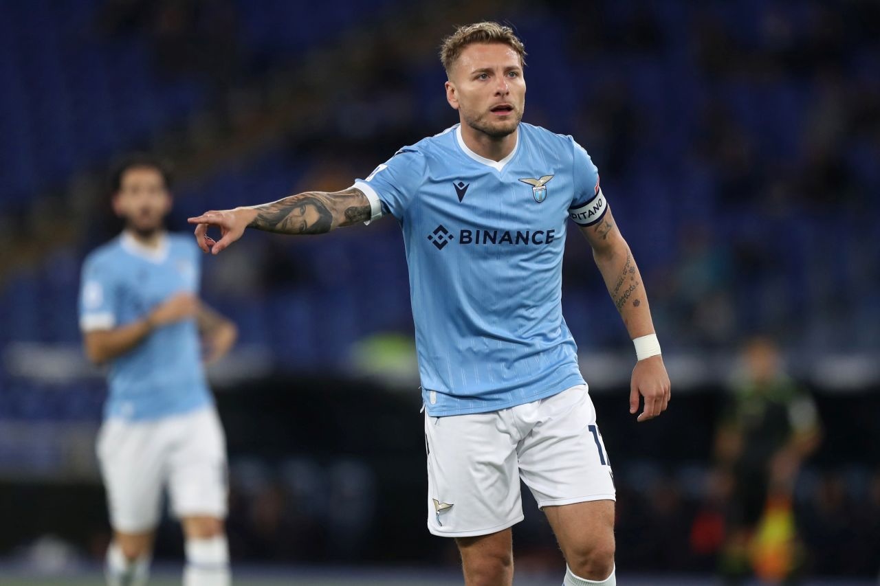 Hãng công nghệ tài trợ áo đấu bóng đá
ảnh 3 Hang cong nghe tai tro ao dau bong da anh 3