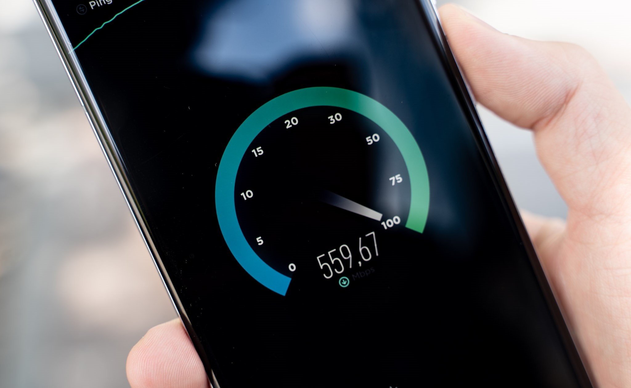 Toc do Internet di dong Viet Nam tang nhe hinh anh