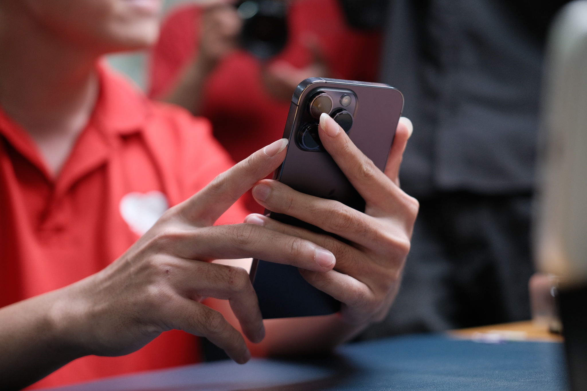 iphone 14 de hong anh 1