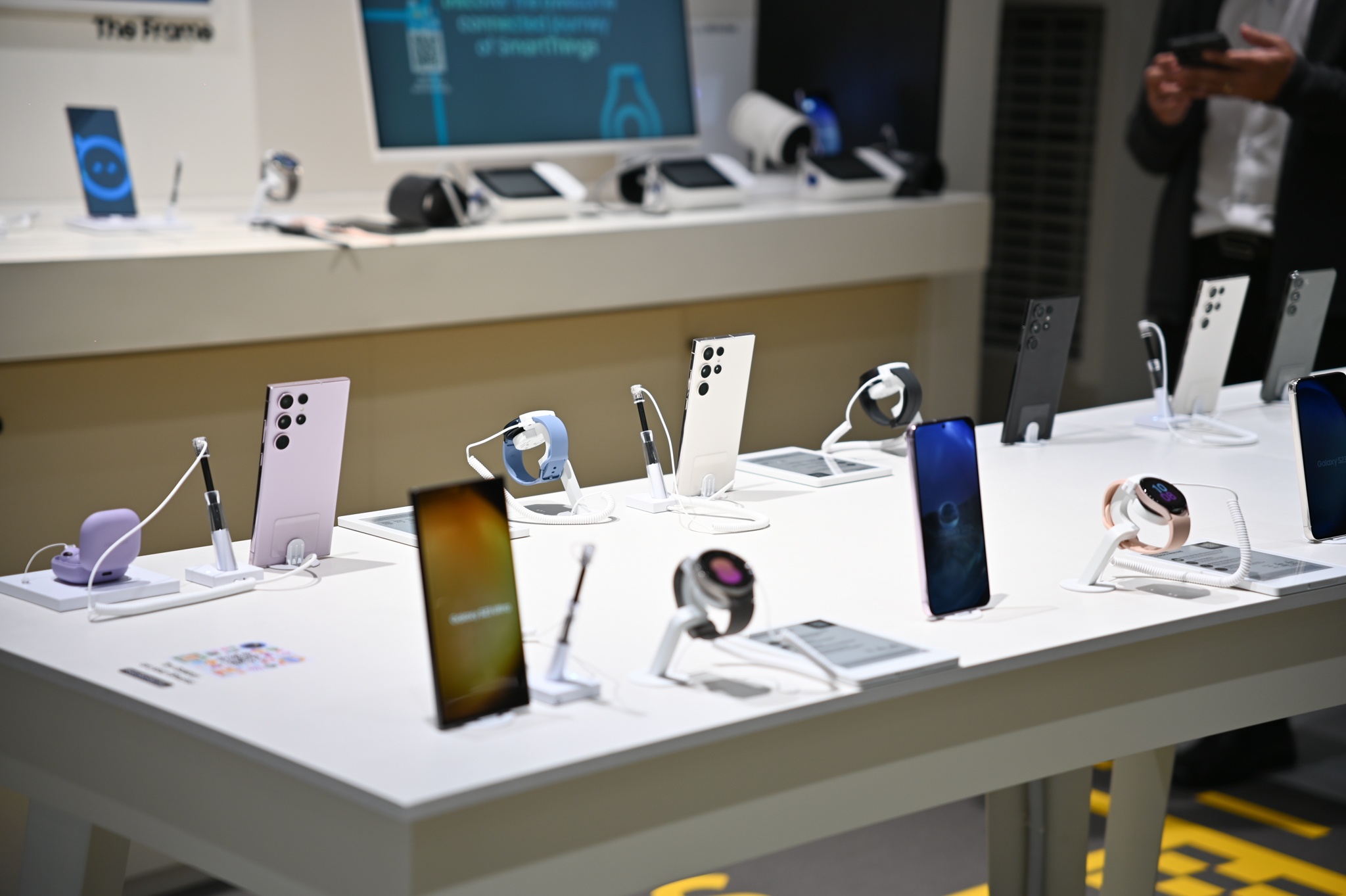 dat truoc galaxy S23 anh 1