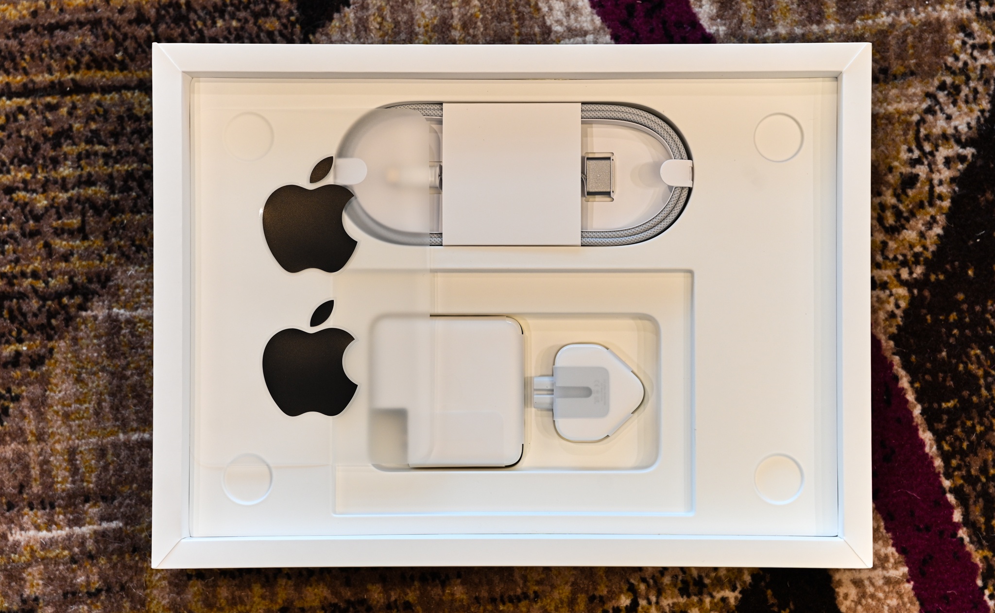 trên tay macbook pro ảnh 7 tren tay macbook pro anh 7