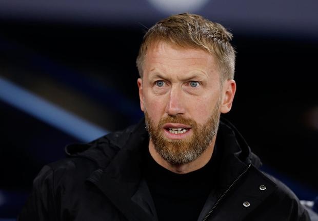 40.000 fan Chelsea ky ten tren mang doi sa thai Graham Potter hinh anh