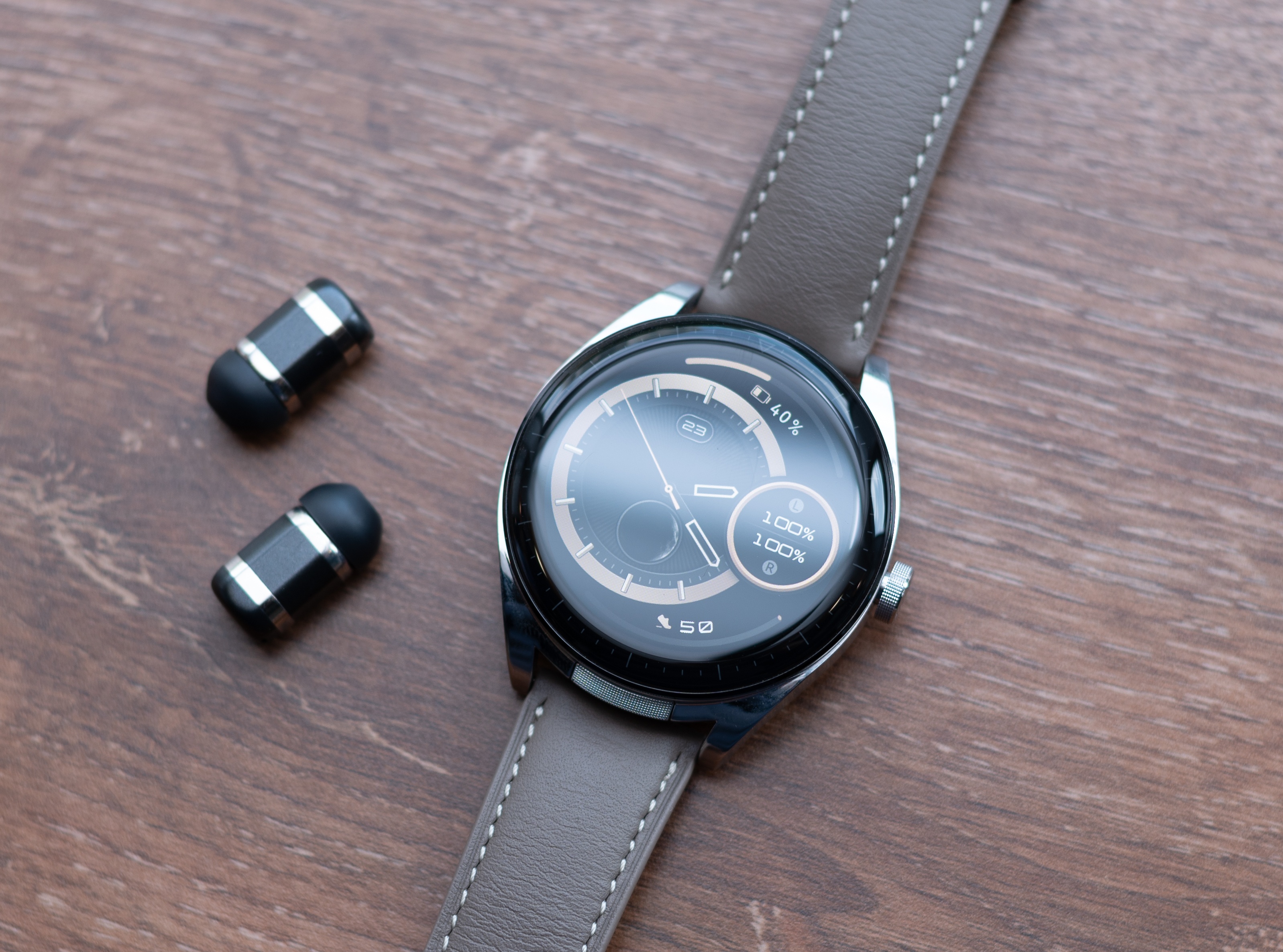 danh gia Huawei Watch Buds anh 9