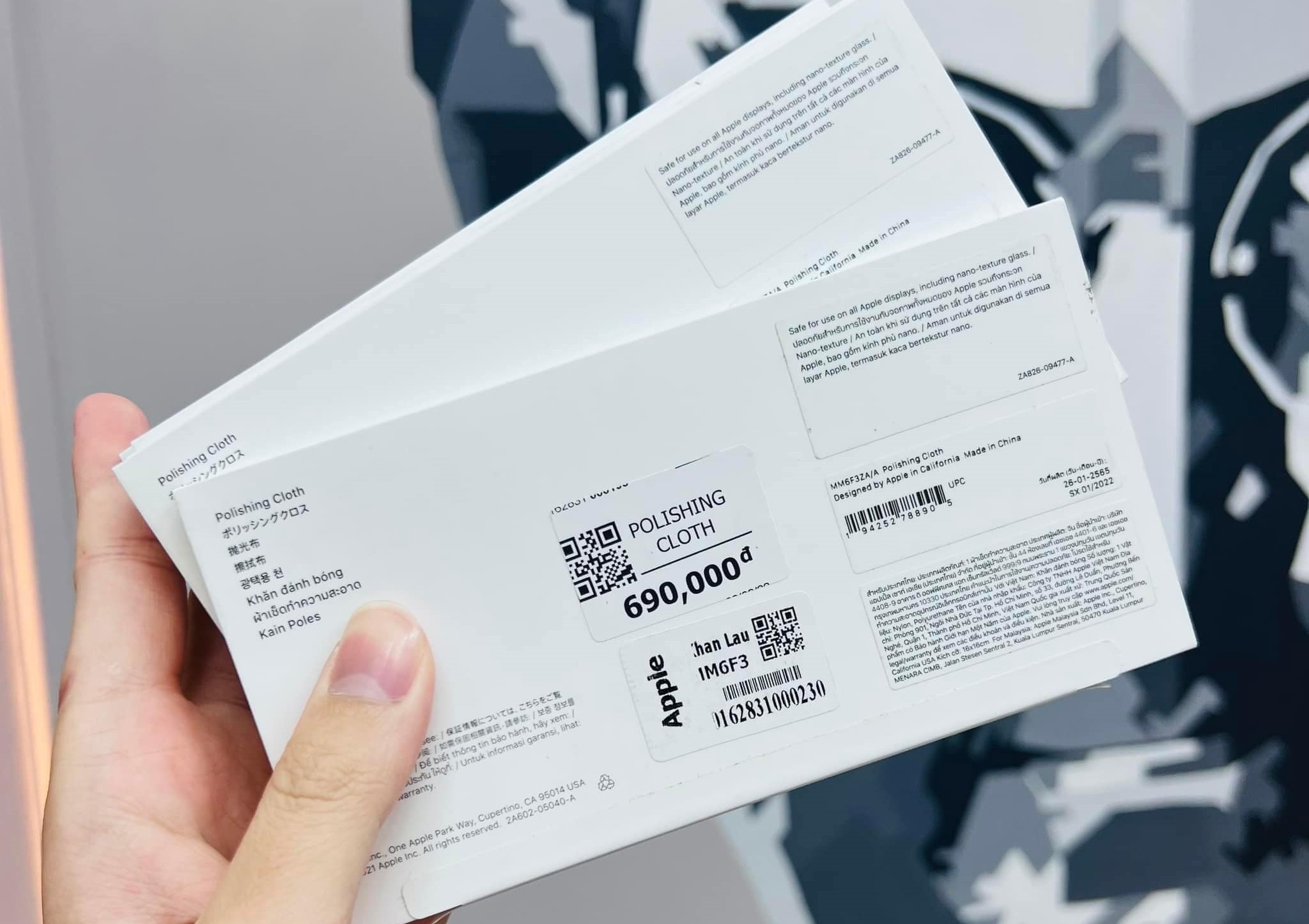 Giam gia con 100.000 dong, gie lau cua Apple van dat hinh anh