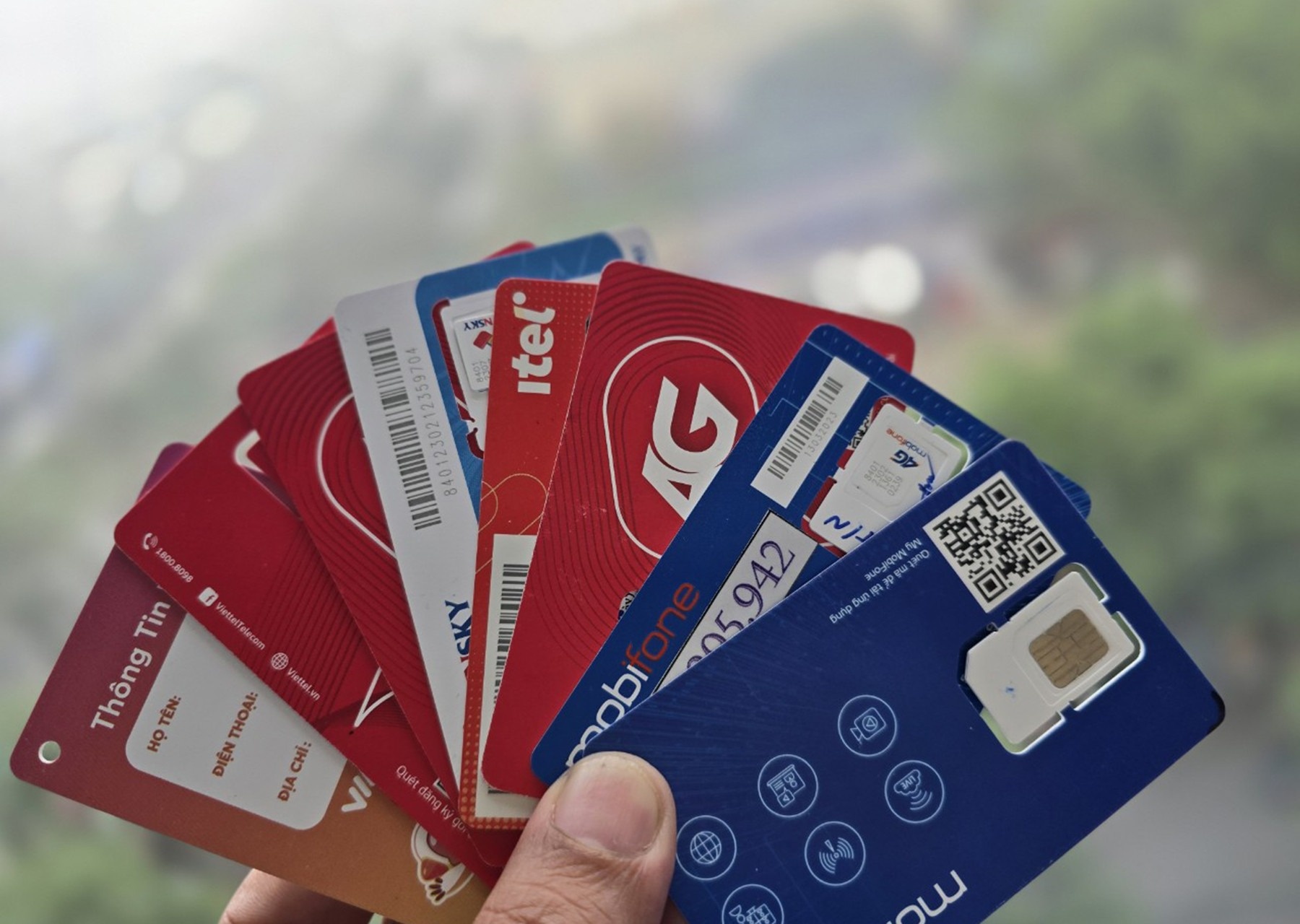 Ky luat nguoi dung dau nha mang neu 'xa' SIM rac ra thi truong hinh anh