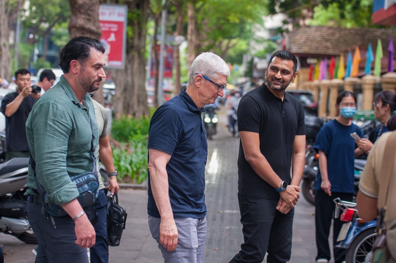 tim cook den ha noi anh 7
