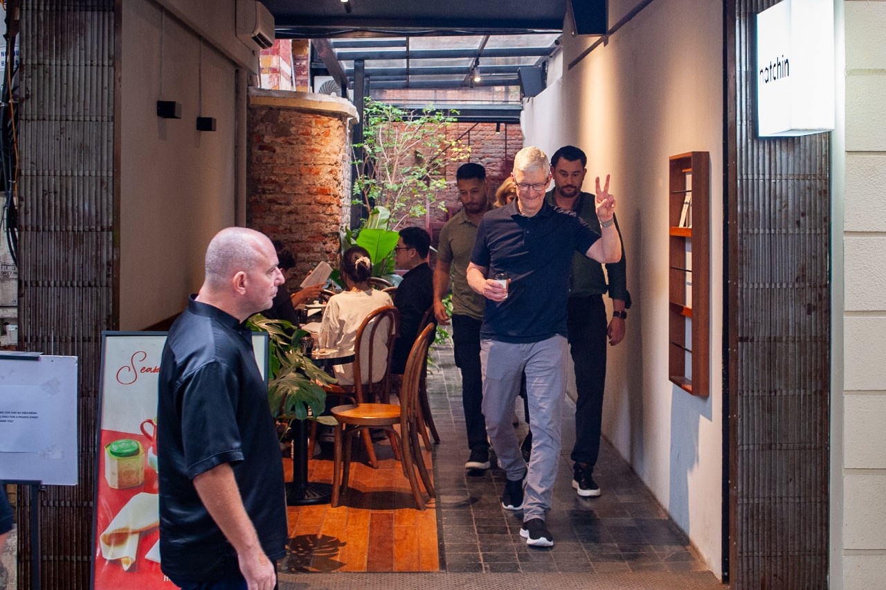 tim cook den ha noi anh 6