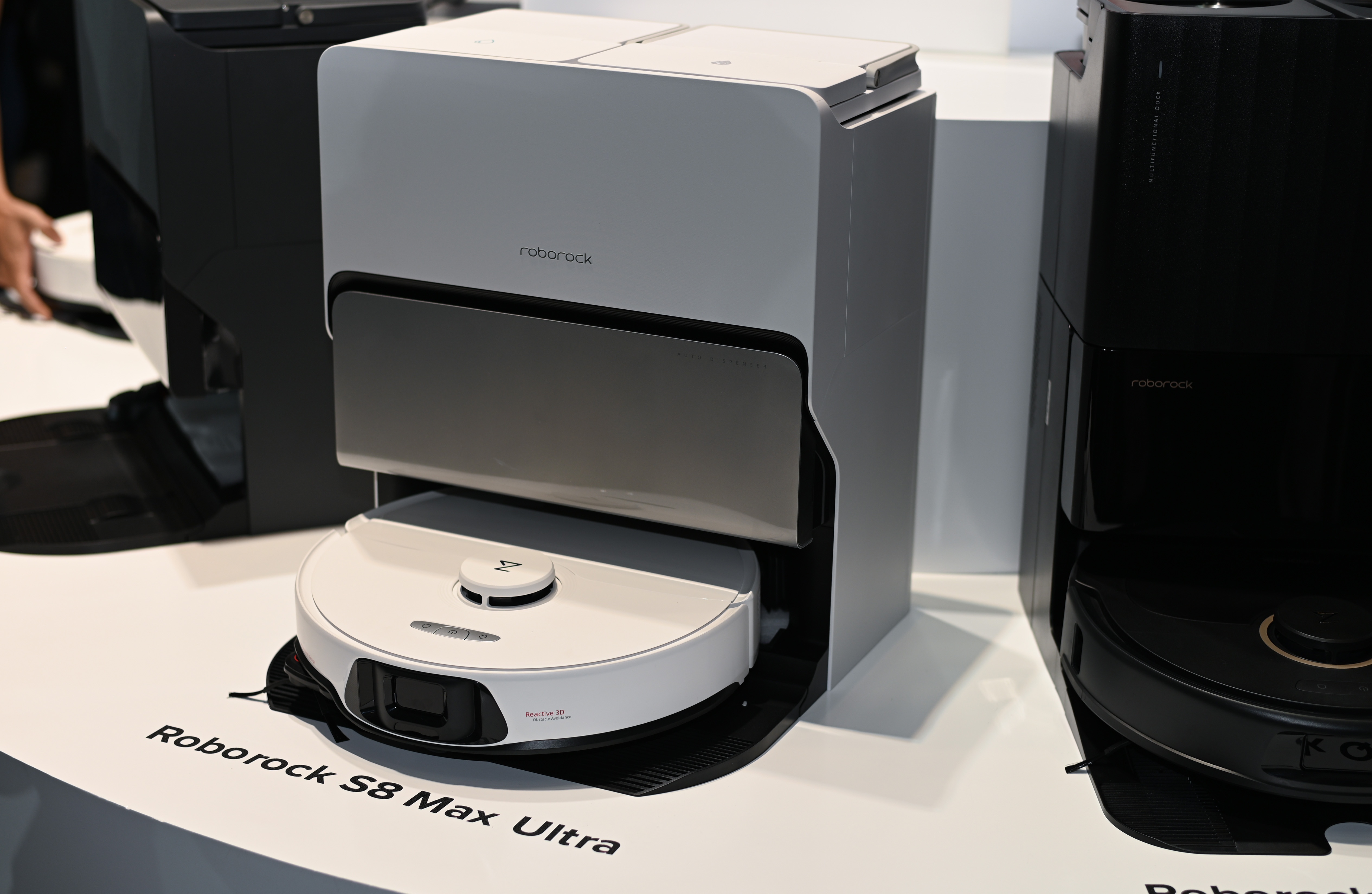 nen mua robot hut bui anh 3