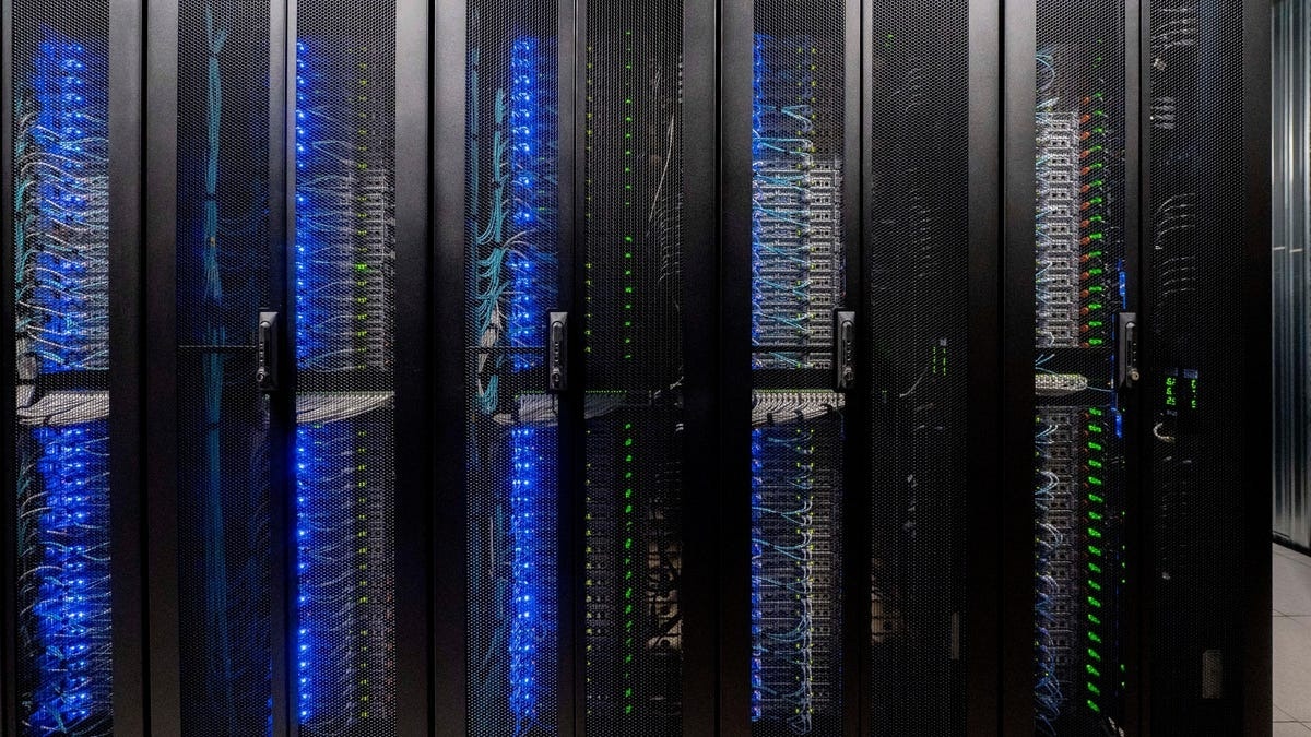 may training AI anh 6