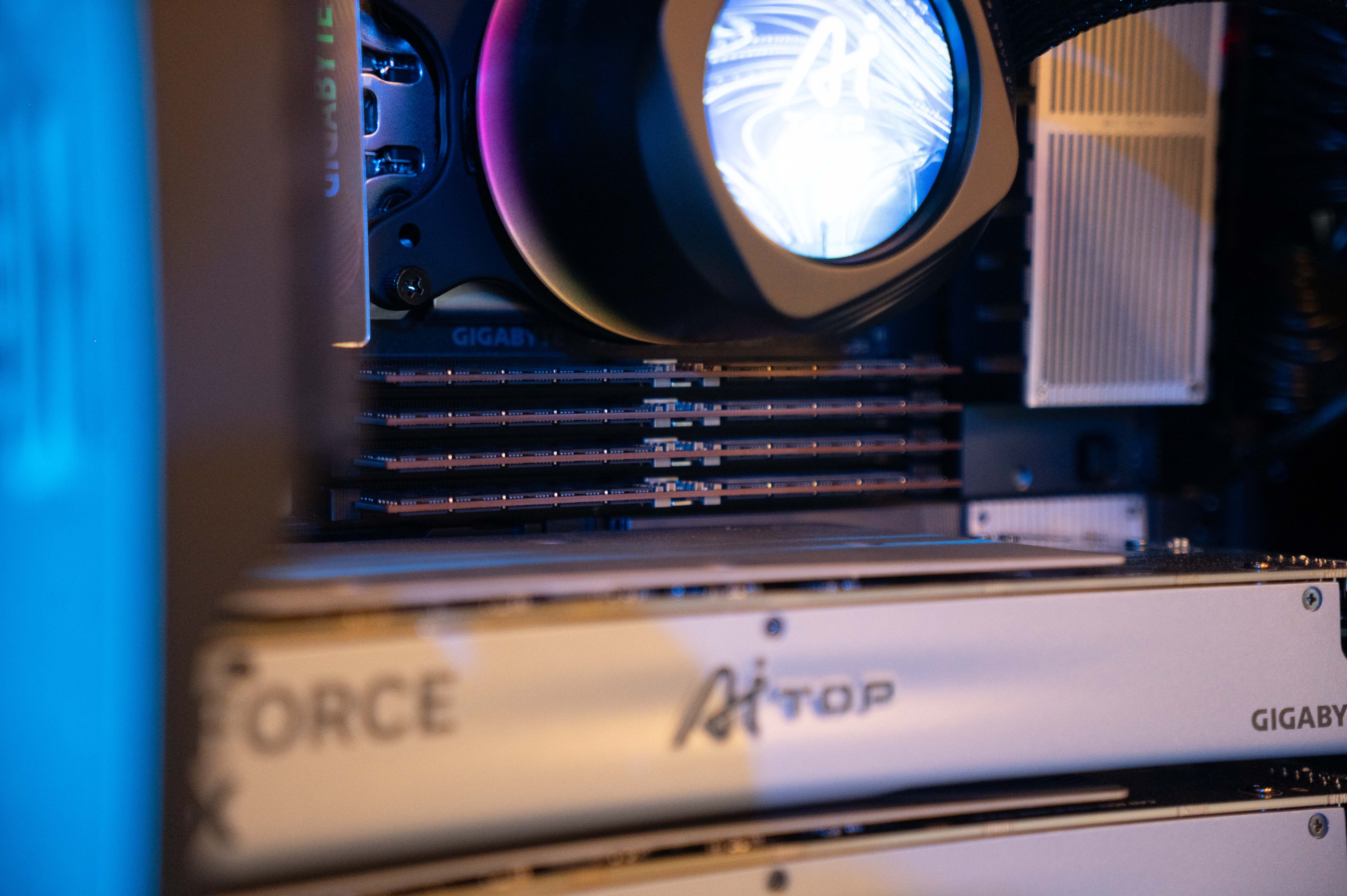 may training AI anh 4