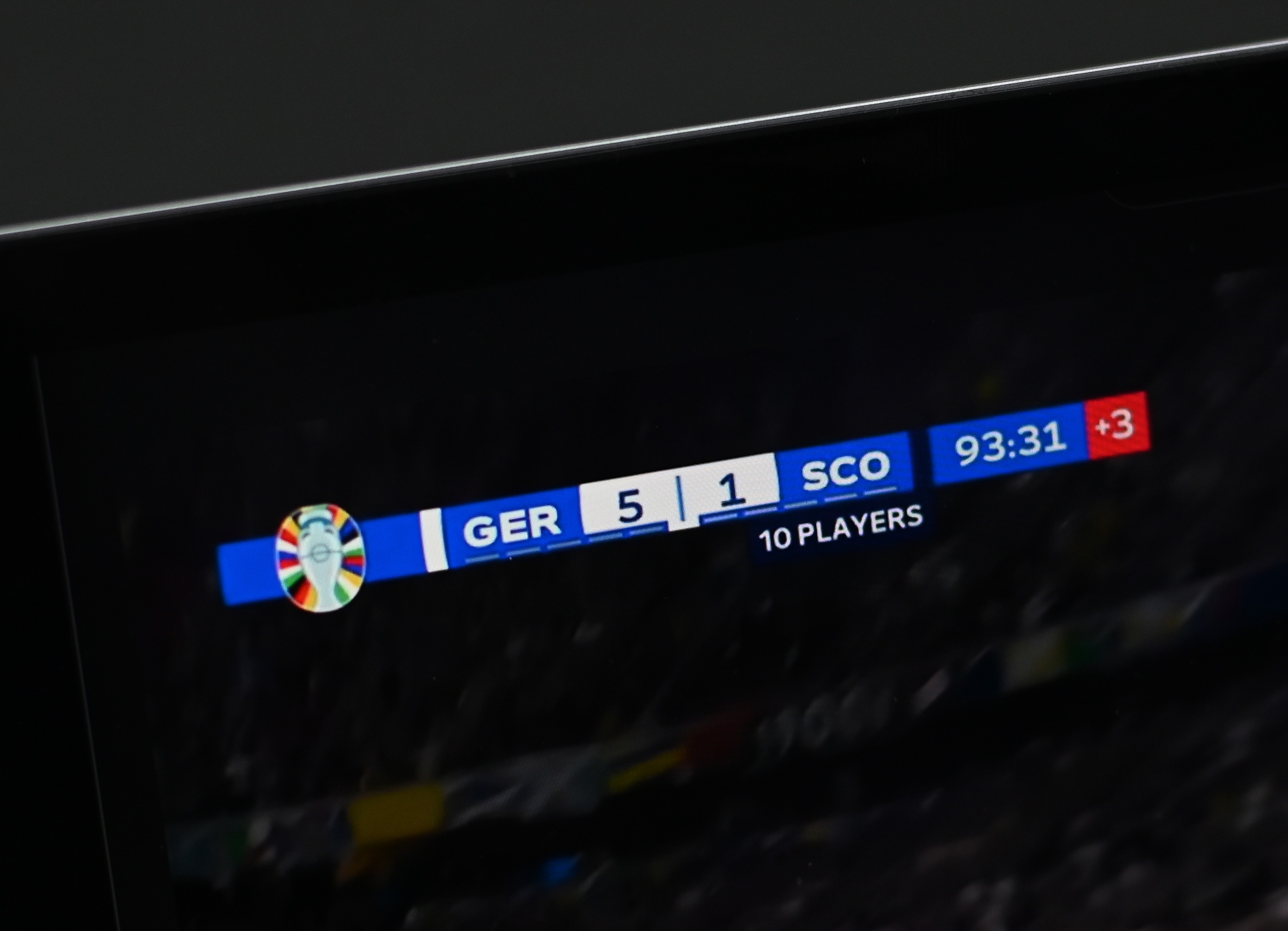 EURO 2024 chieu o My co chu thich la hinh anh