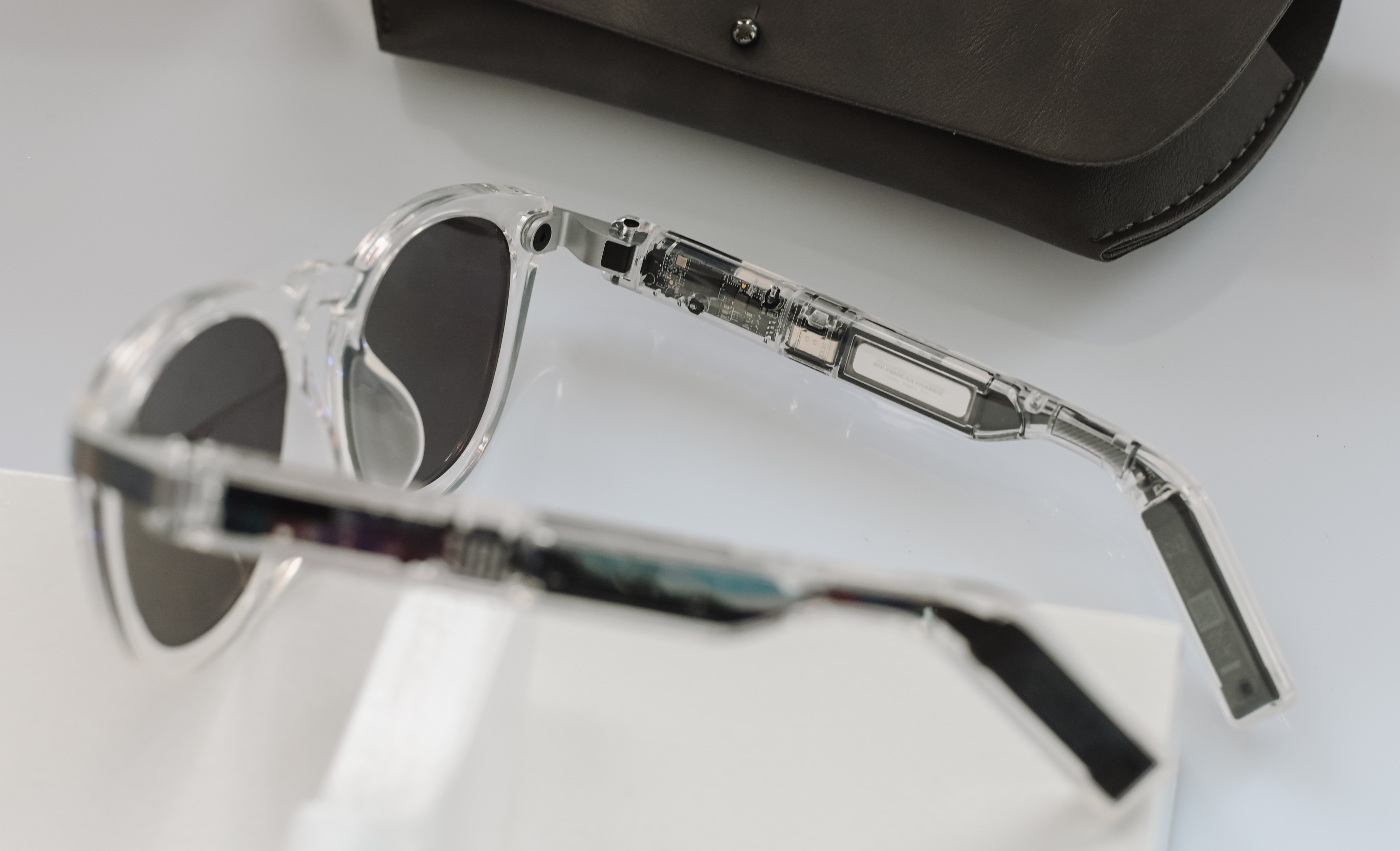 kinh phat nhac JBL anh 2