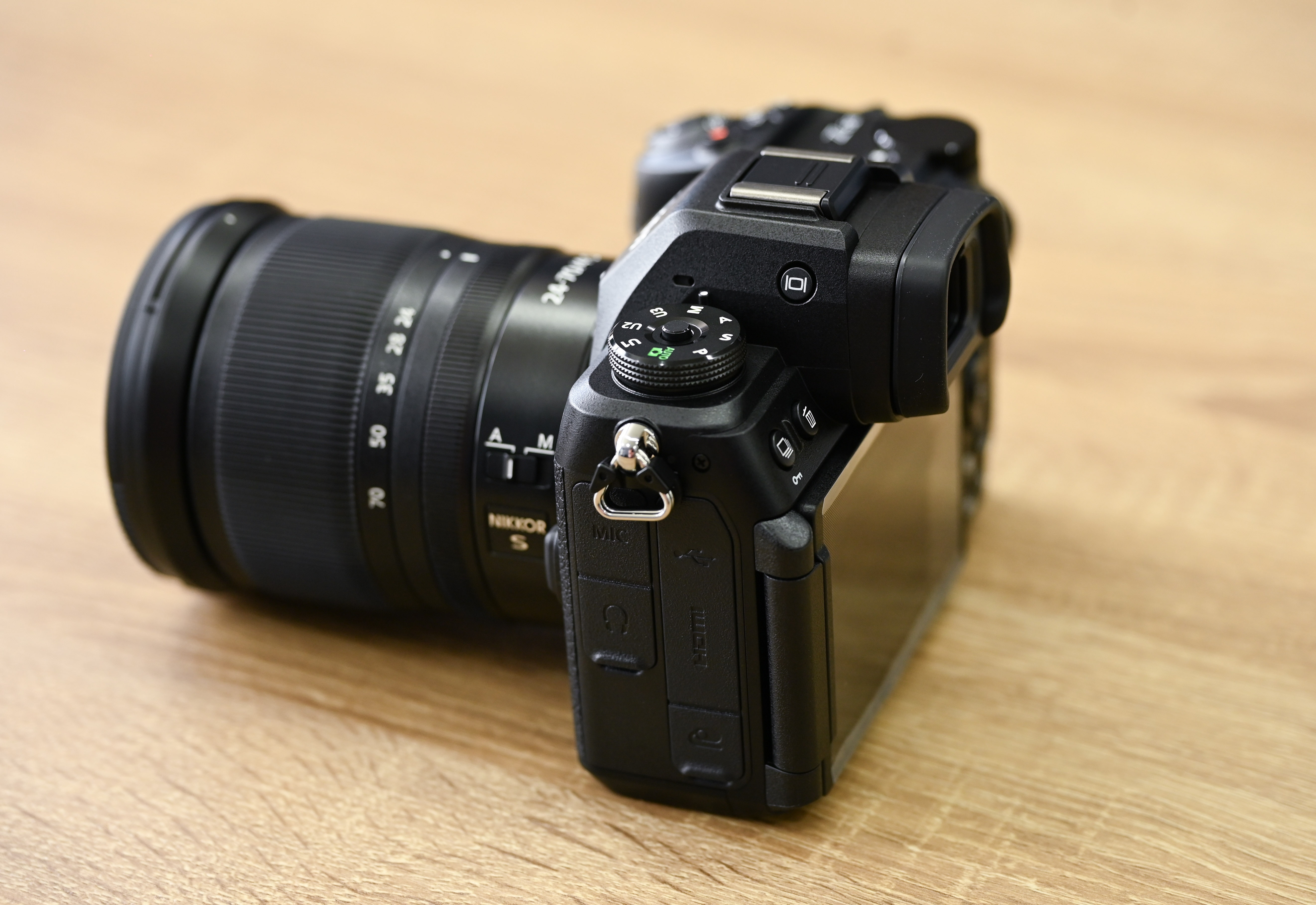 nikon z6 iii may anh anh 5