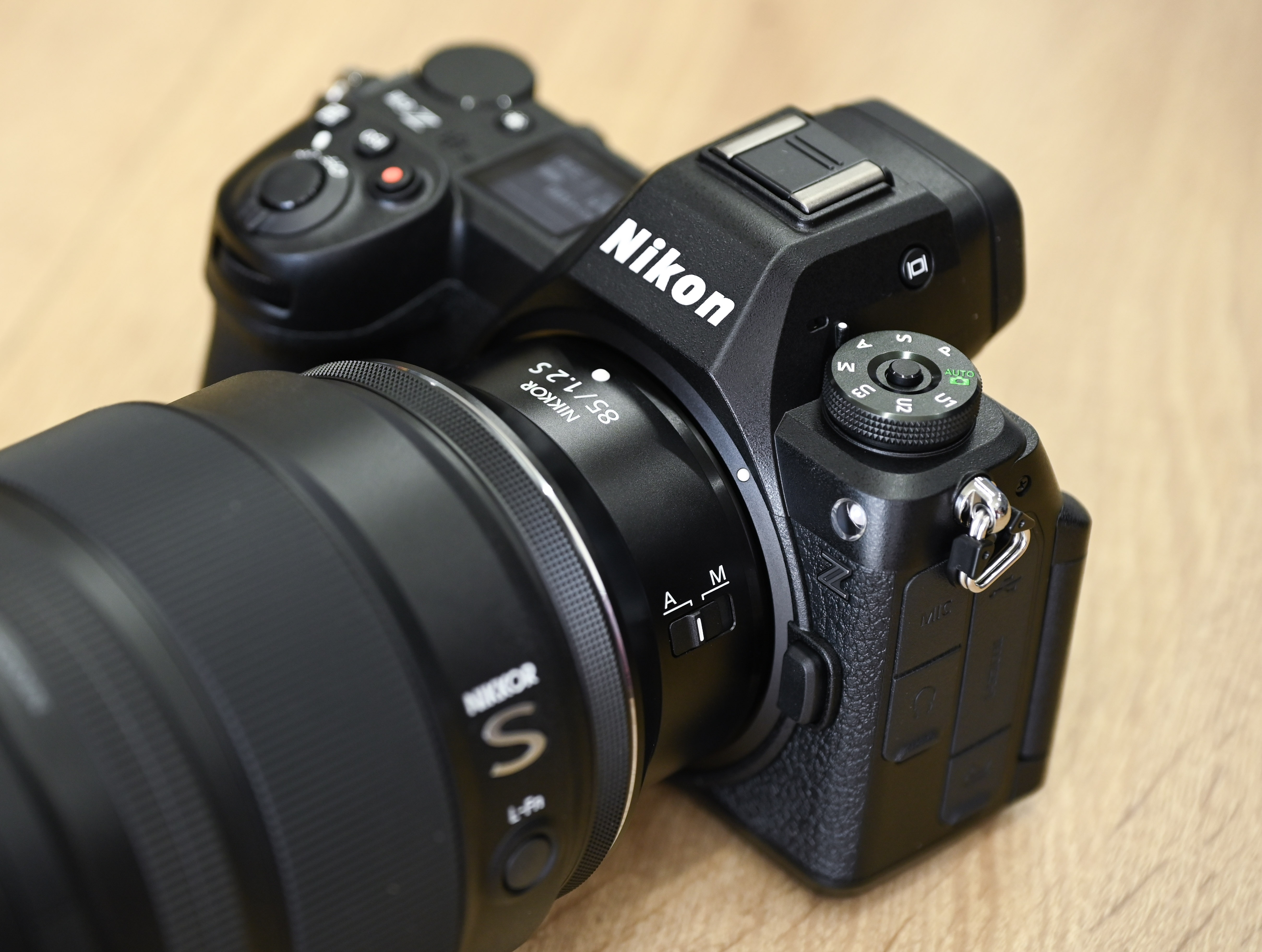 Nikon lot xac voi dong Z6 III hinh anh