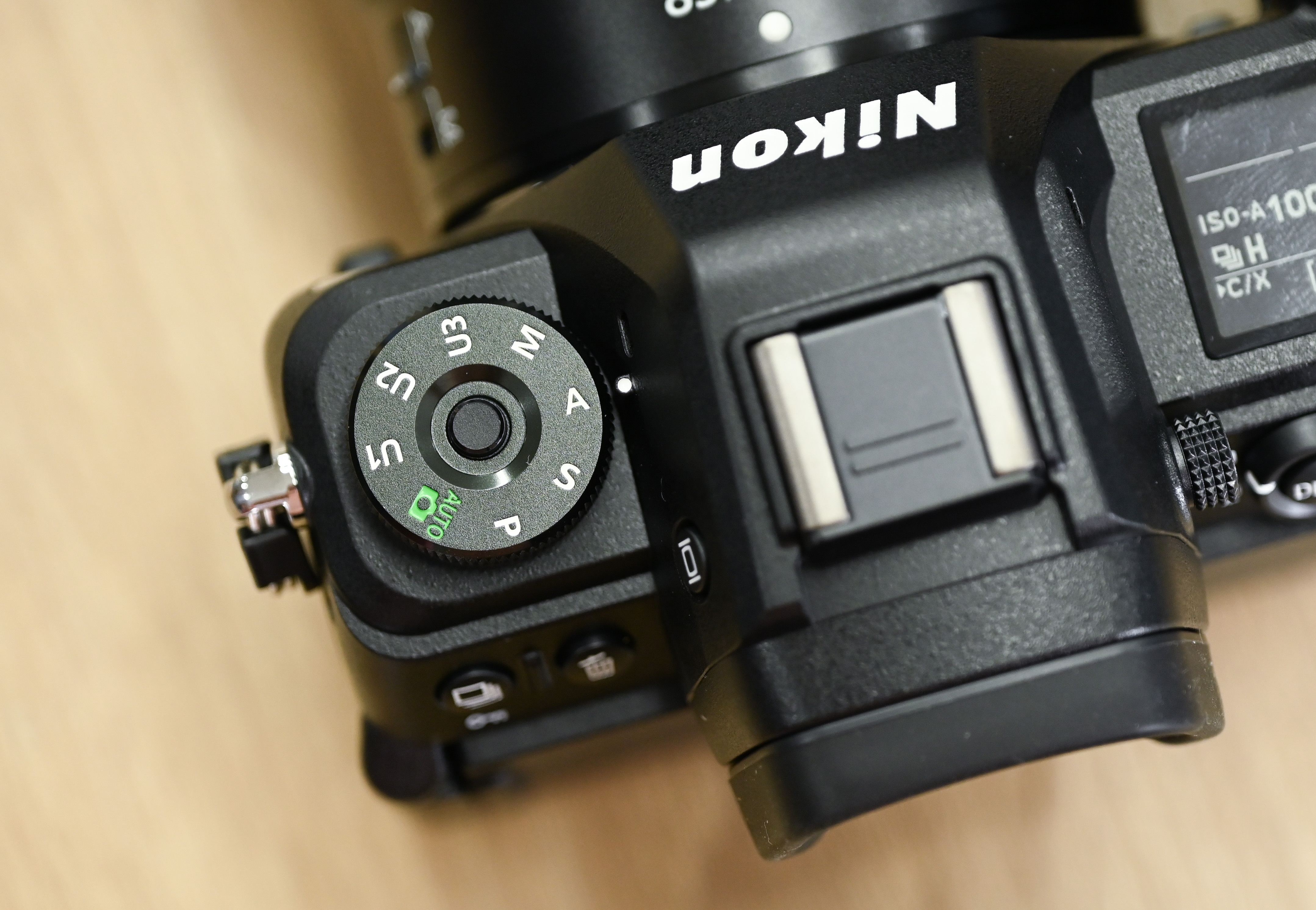 nikon z6 iii may anh anh 10