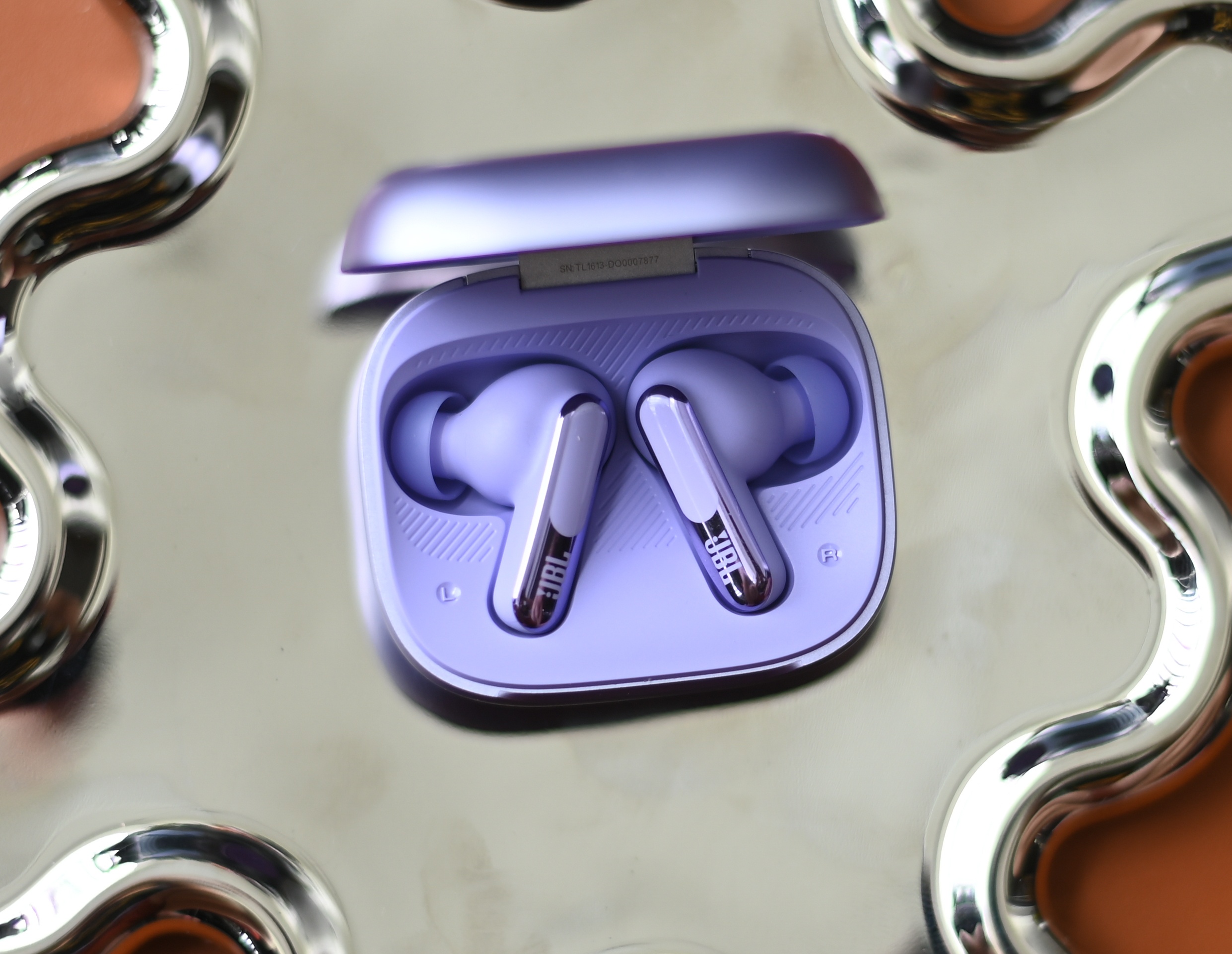 tai nghe có màn hình ảnh 10 tai nghe co man hinh anh 10