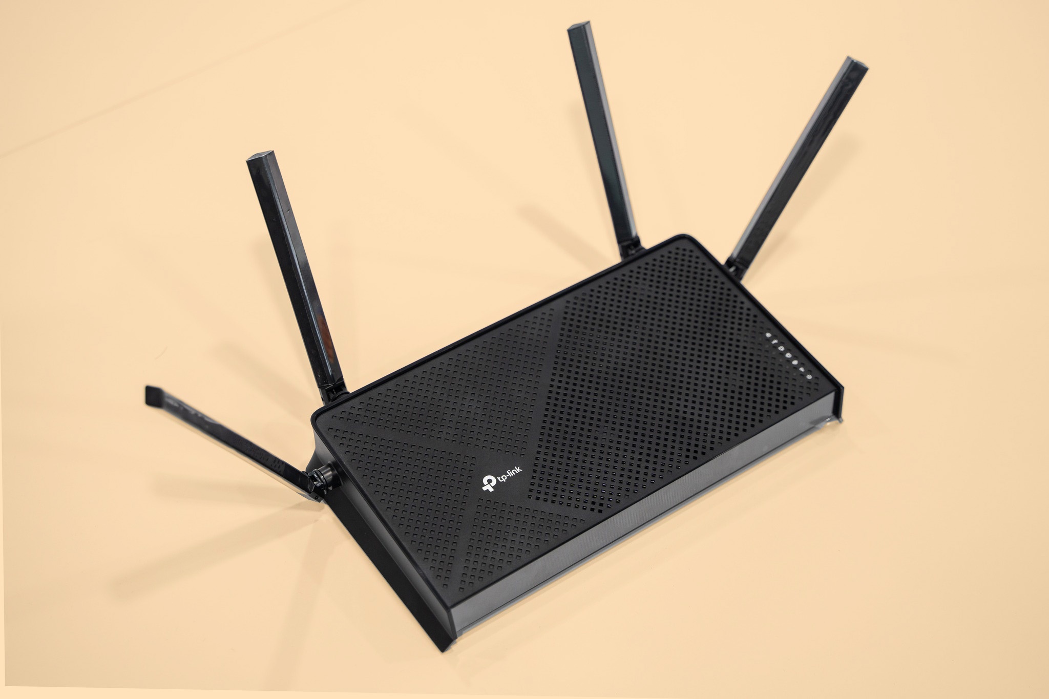 Mau router Wi-Fi 7 dau tien hoat dong duoc o Viet Nam hinh anh