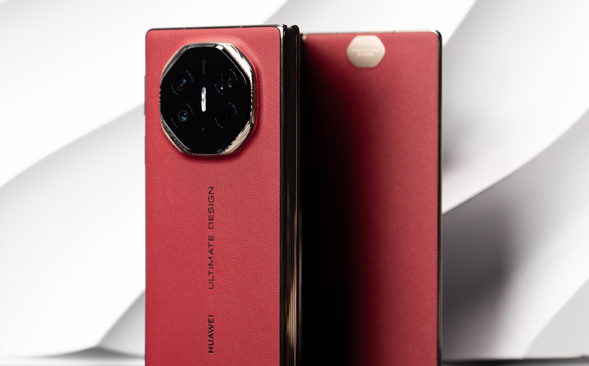 Huawei 'danh up' iPhone 16 bang dien thoai gap 3 gia 70 trieu dong hinh anh